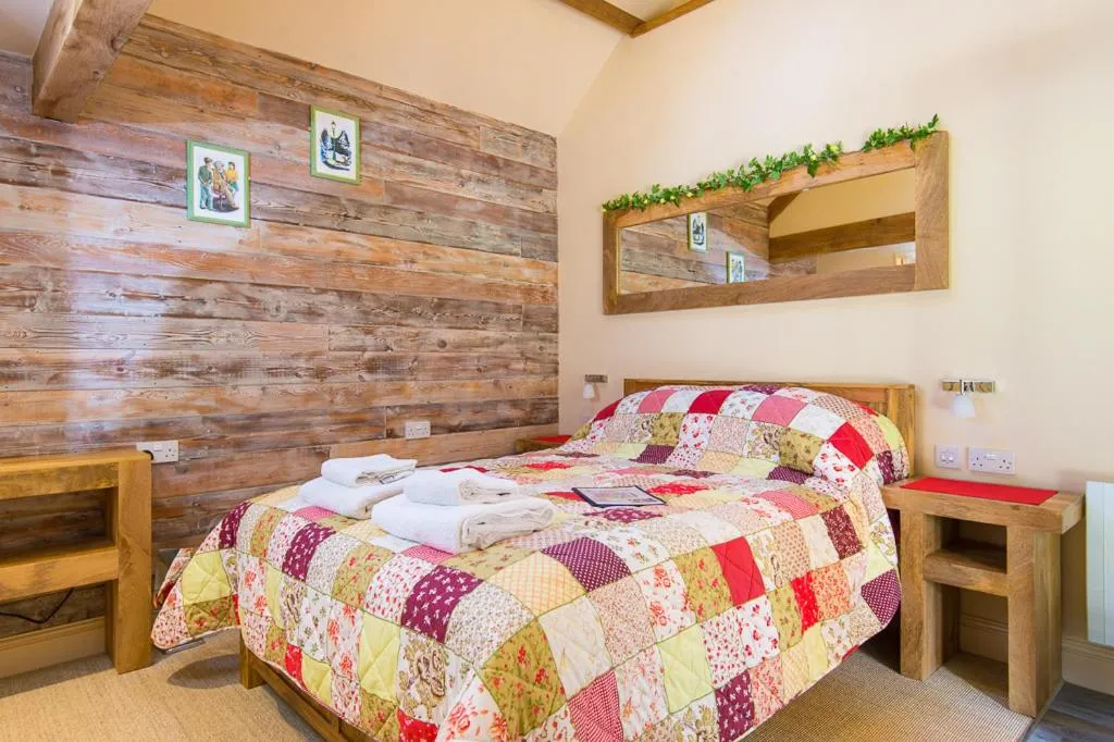 Bed in Widbrook Barns