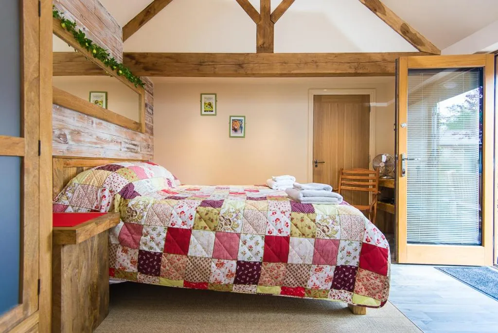 Bed in Widbrook Barns