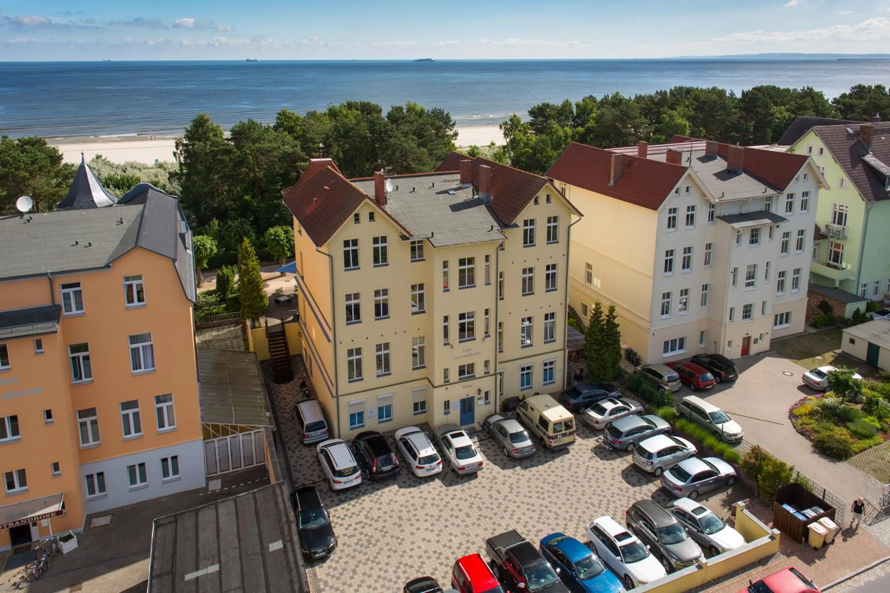 Property building in Hotel Villa Seeschlößchen