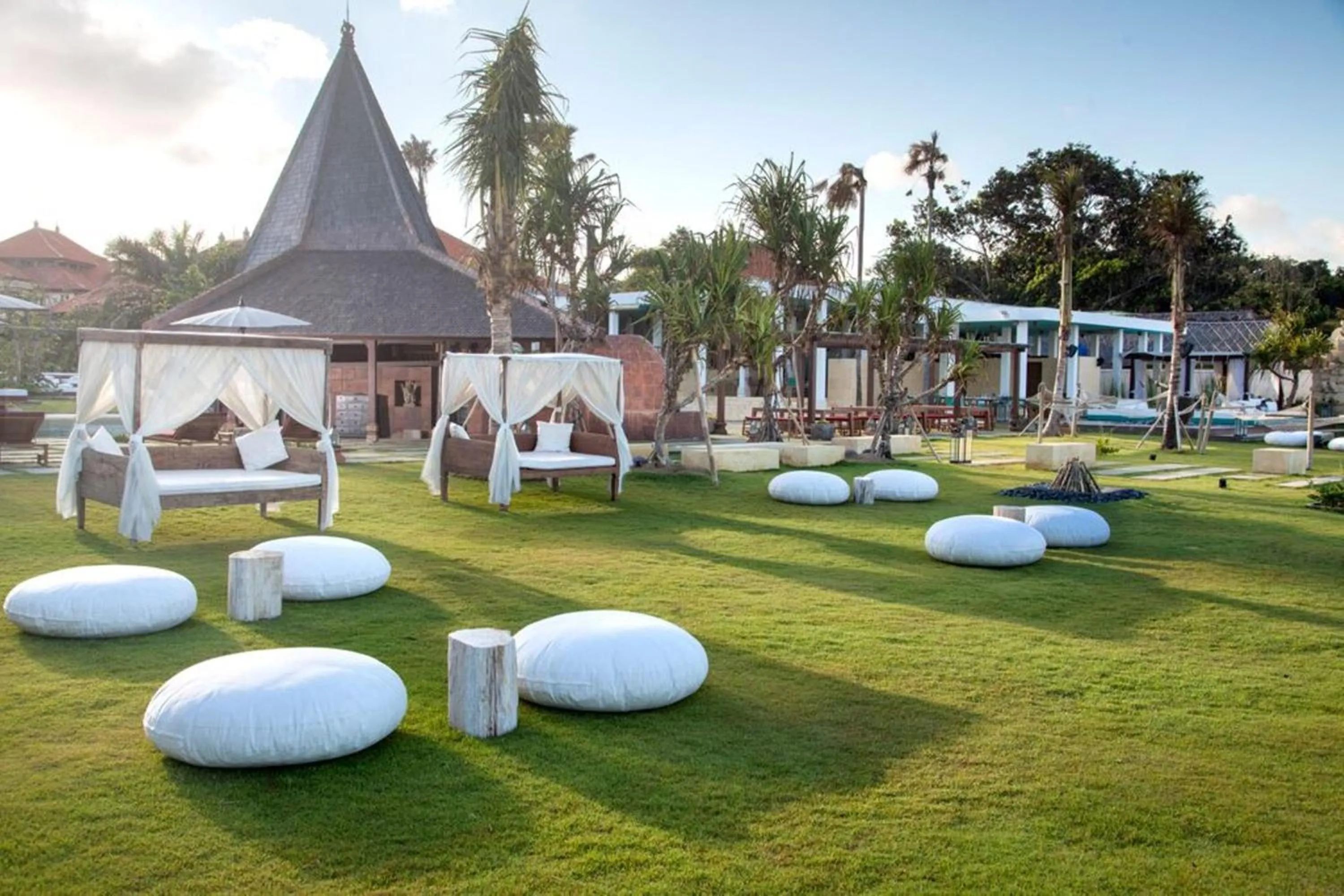 Beach in Sadara Resort