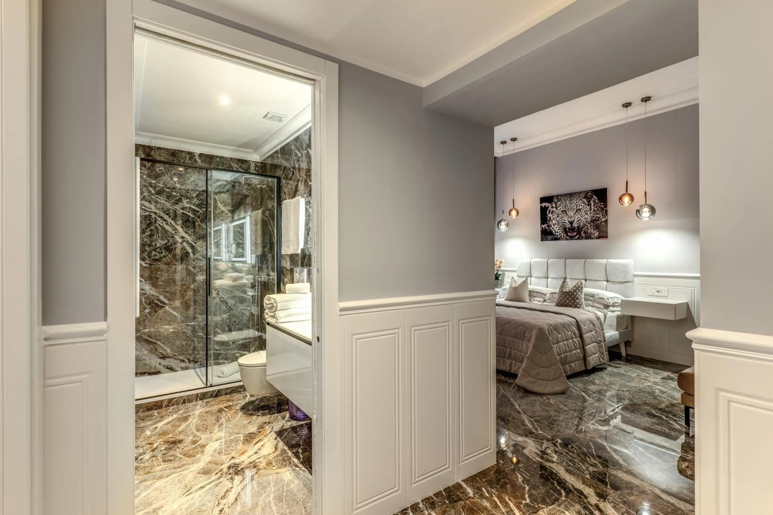 Photo of the whole room, Bed in Rome55 - Piazza di Spagna