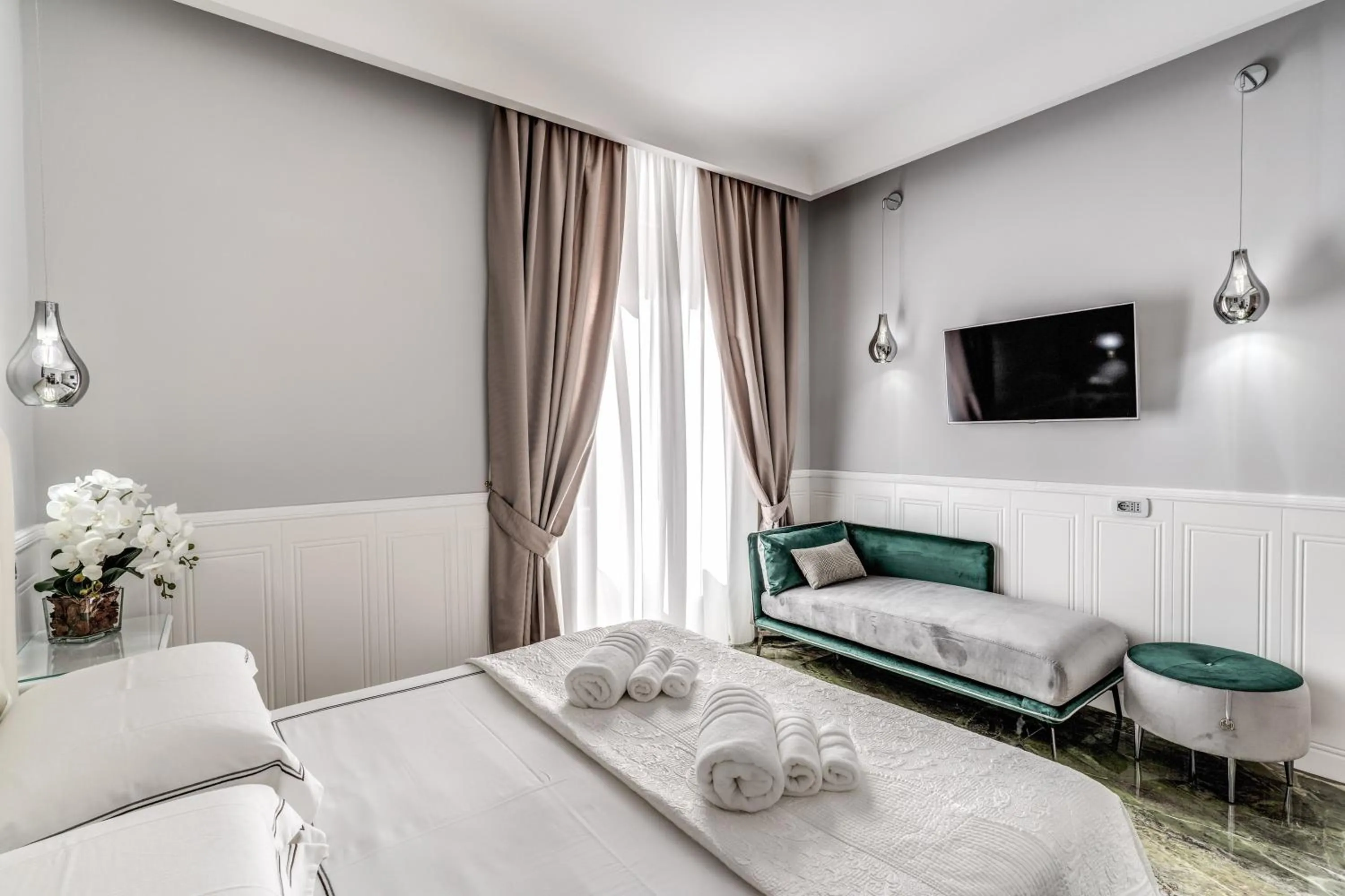 Bedroom, Bed in Rome55 - Piazza di Spagna