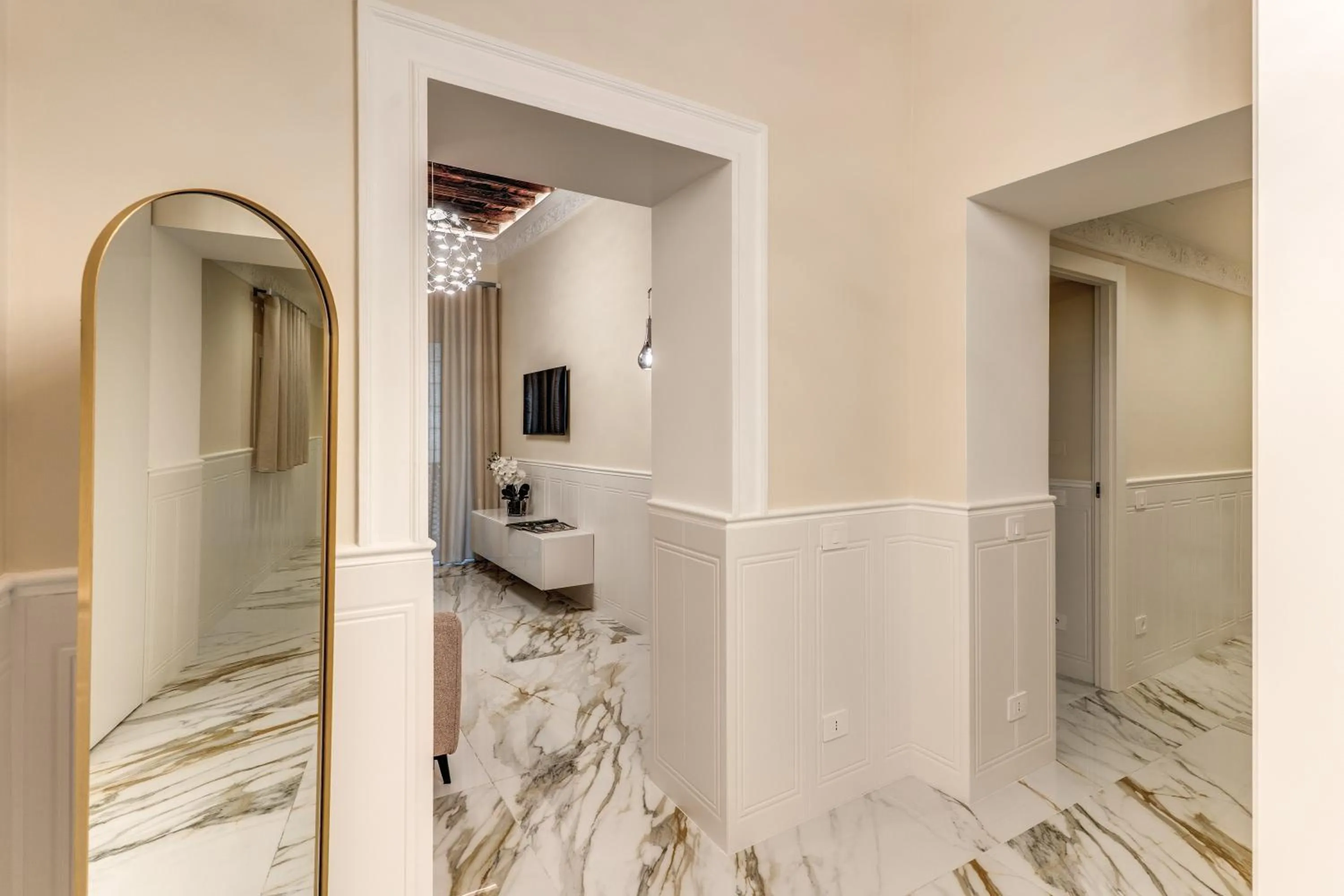 Photo of the whole room in Rome55 - Piazza di Spagna