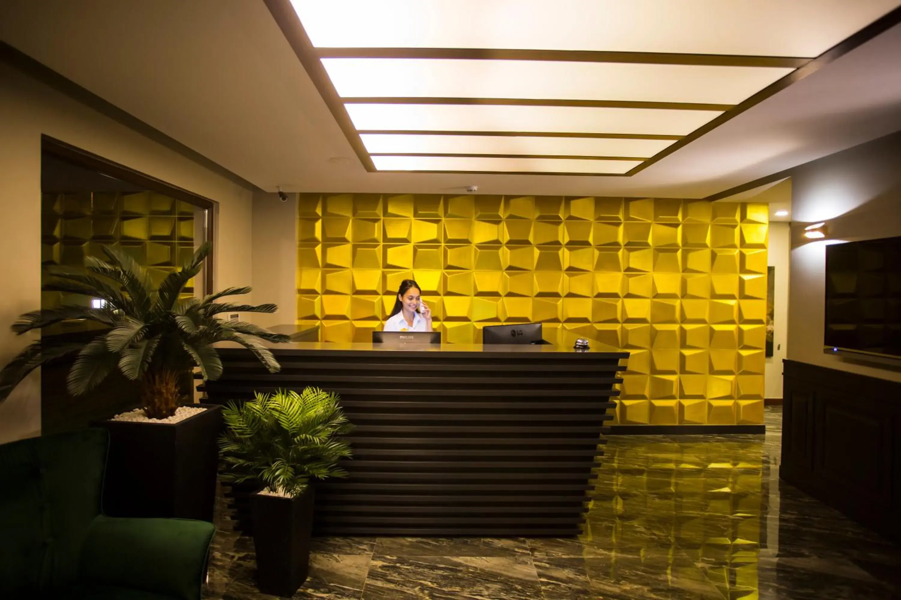 Lobby or reception in Maxuite Hotel in Home Lobby or reception in Maxuite Hotel in Home