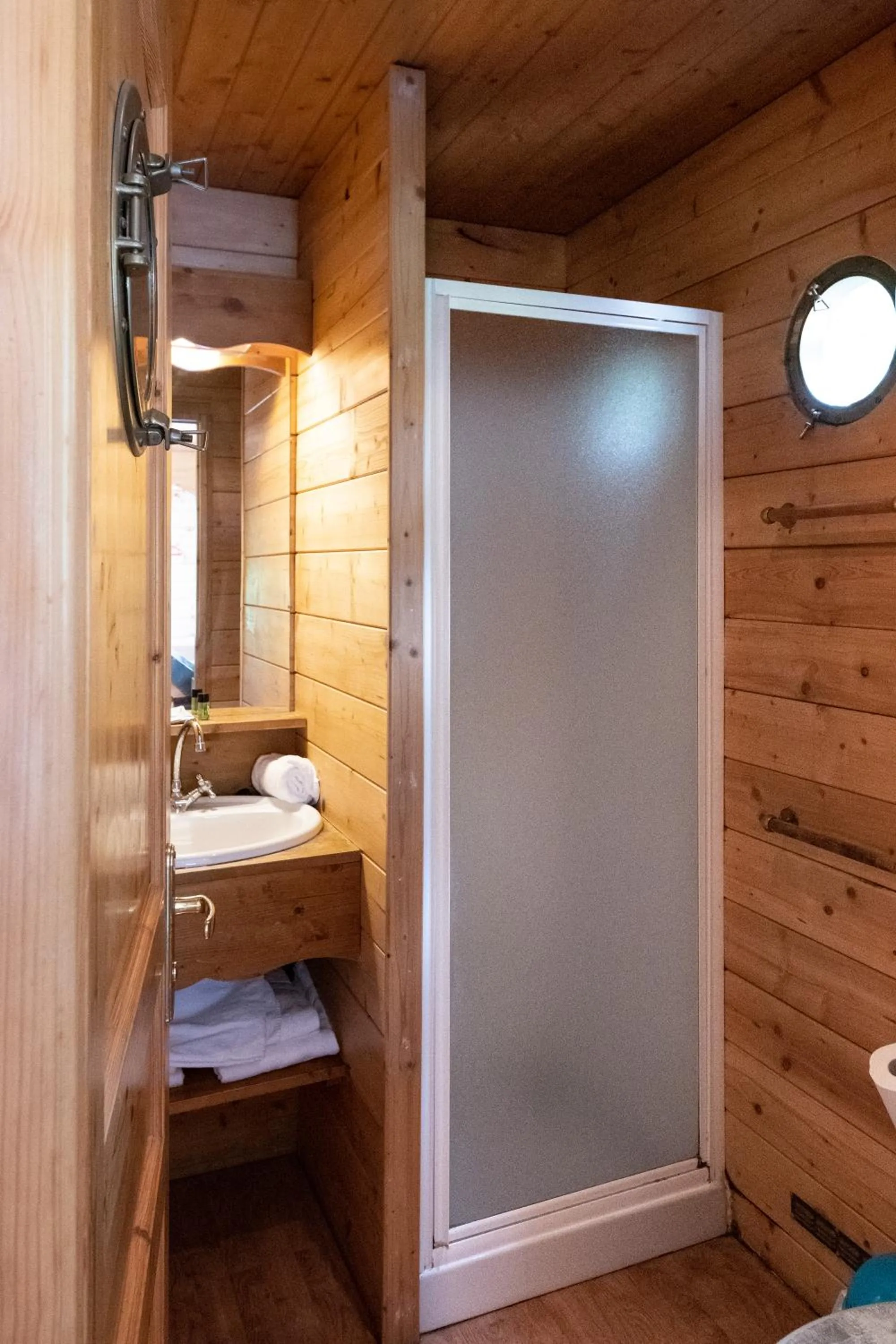 Bathroom in Le Village des Monédières