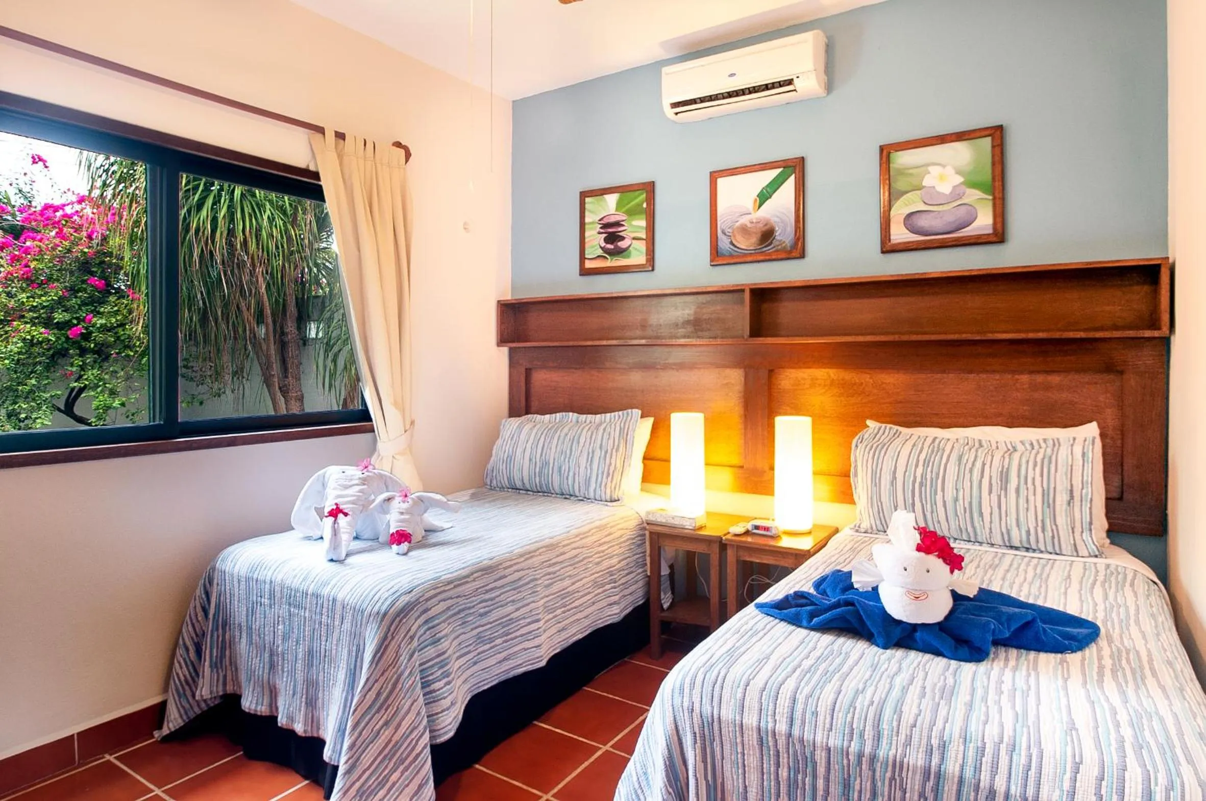 Bedroom, Bed in Casa Anita - Relaxing Home Steps from the Puerto Morelos Beach