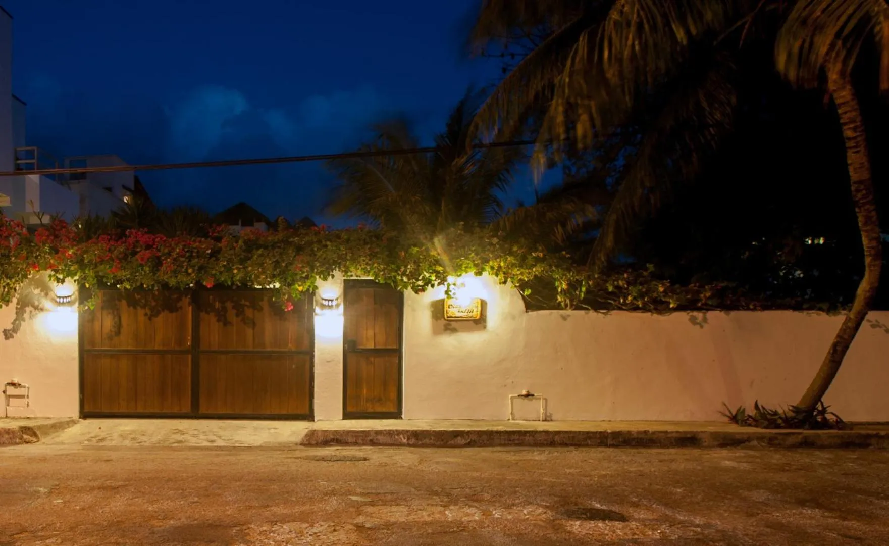 Facade/entrance in Casa Anita - Relaxing Home Steps from the Puerto Morelos Beach
