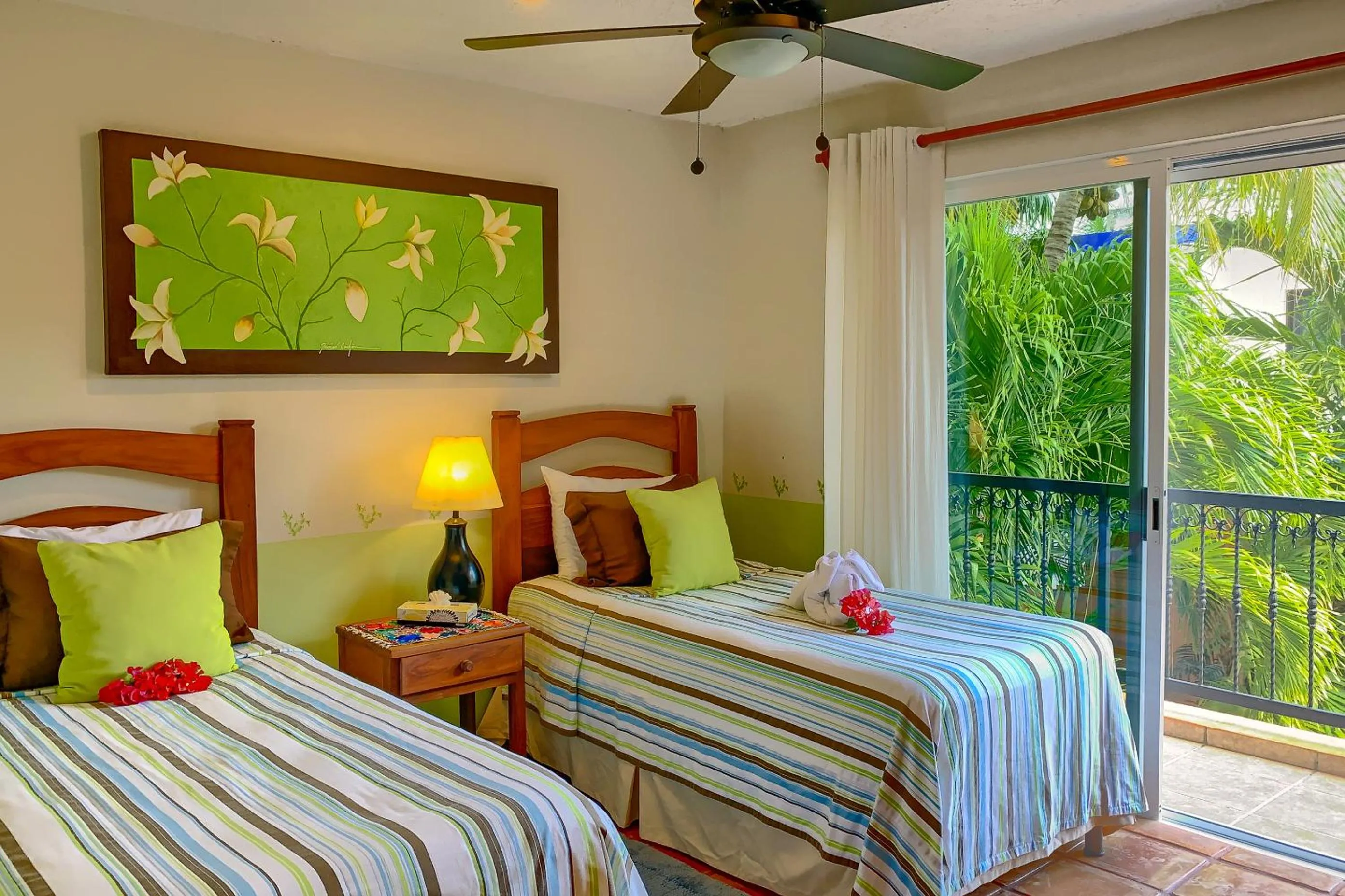 Photo of the whole room, Bed in Casa Mulder - Steps to Beach Private Pool Ocean-View Roof