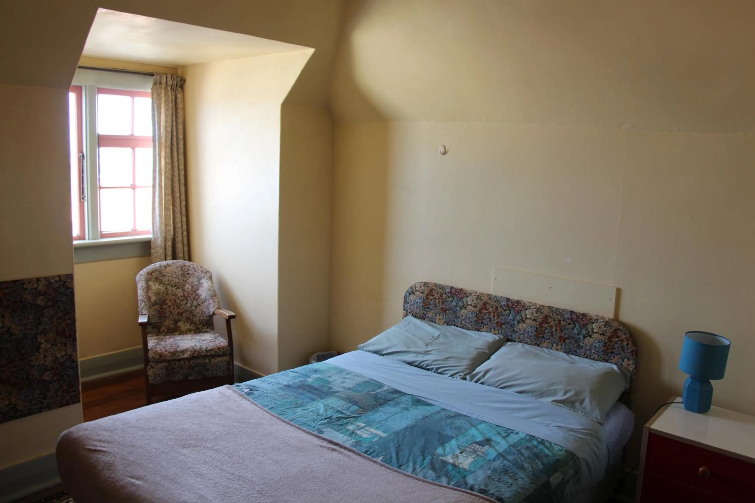 Bed in Chalet Backpackers