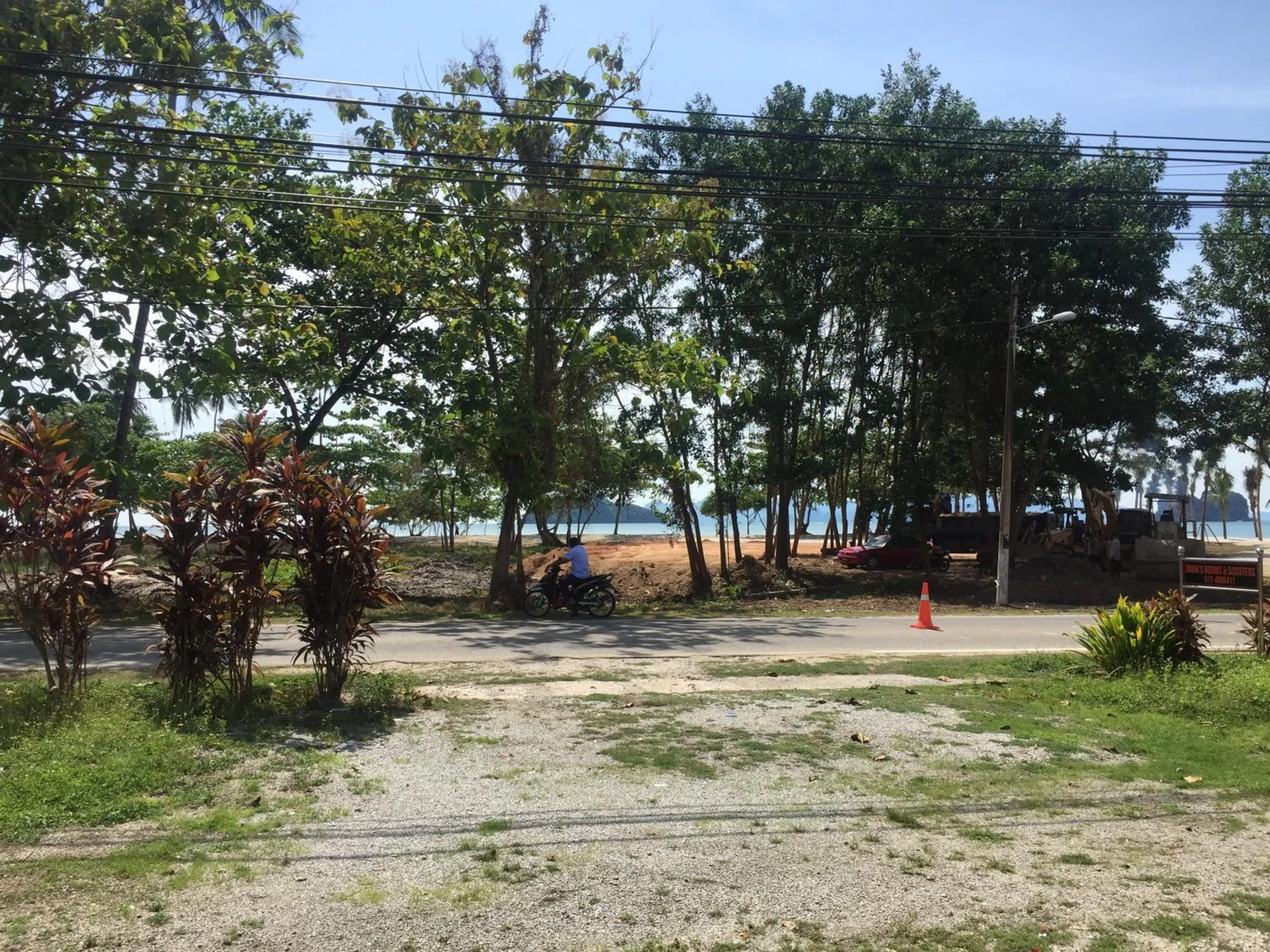 DAOH'S Rooms & Scooters