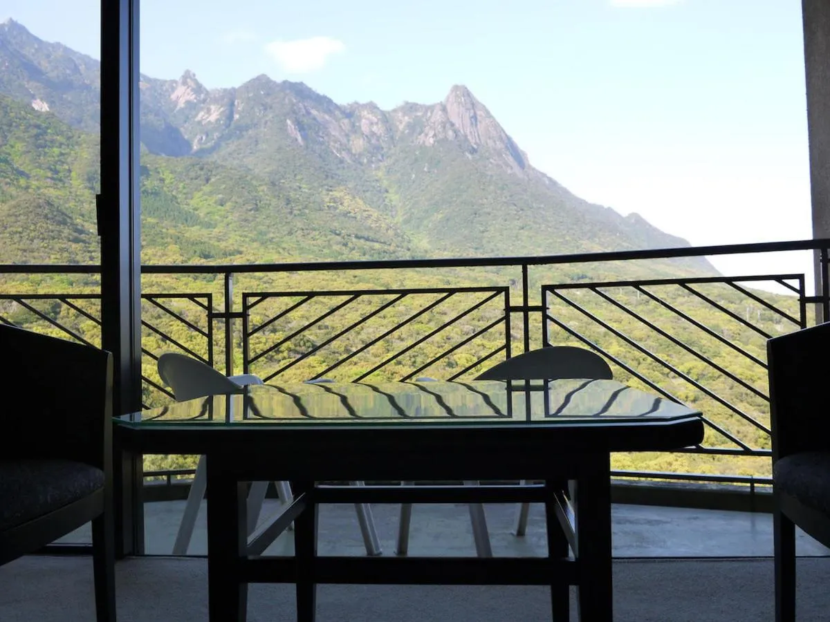 Yakushima Iwasaki Hotel