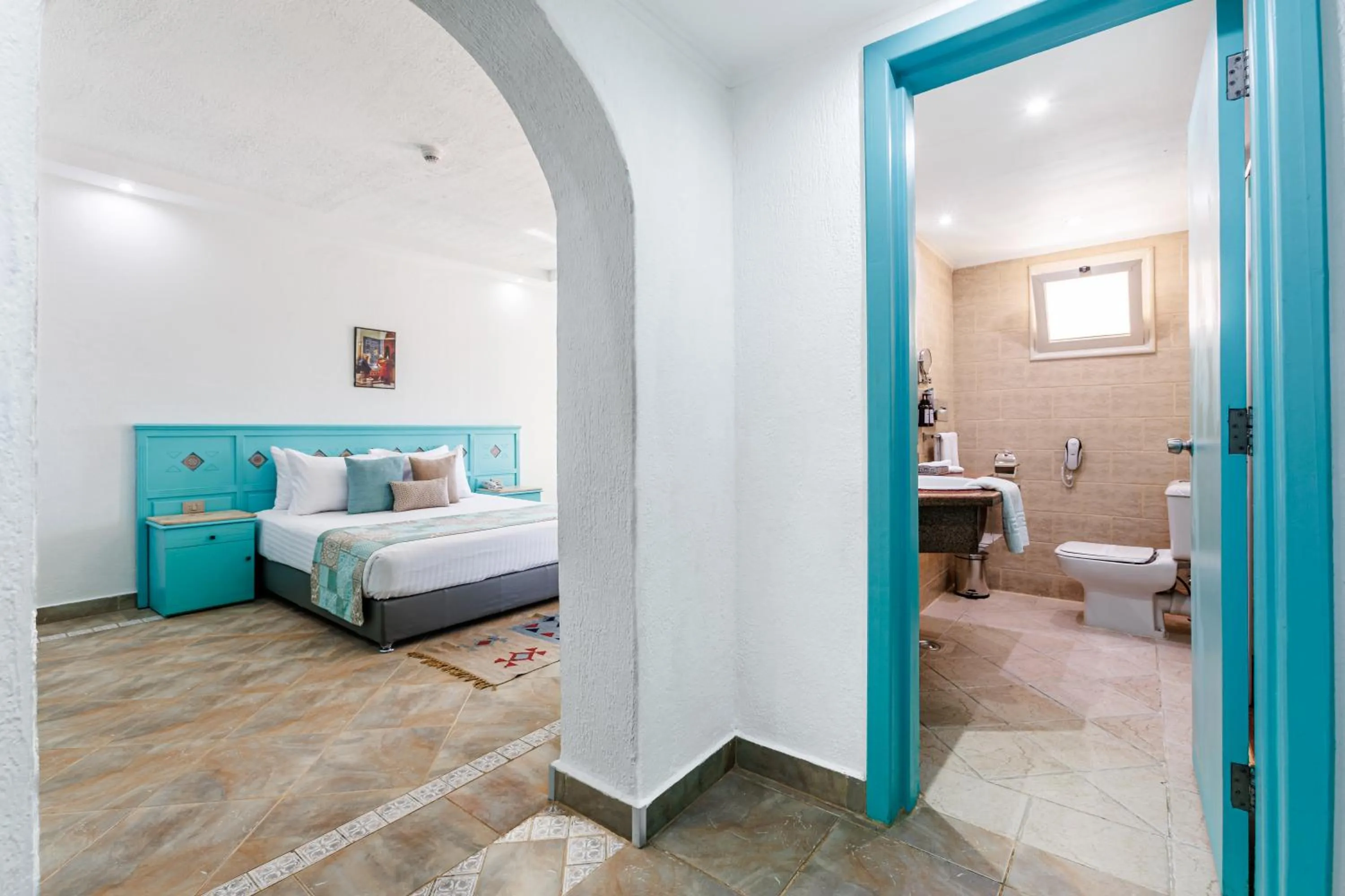 Bedroom, Bed in Sunrise Royal Makadi Resort