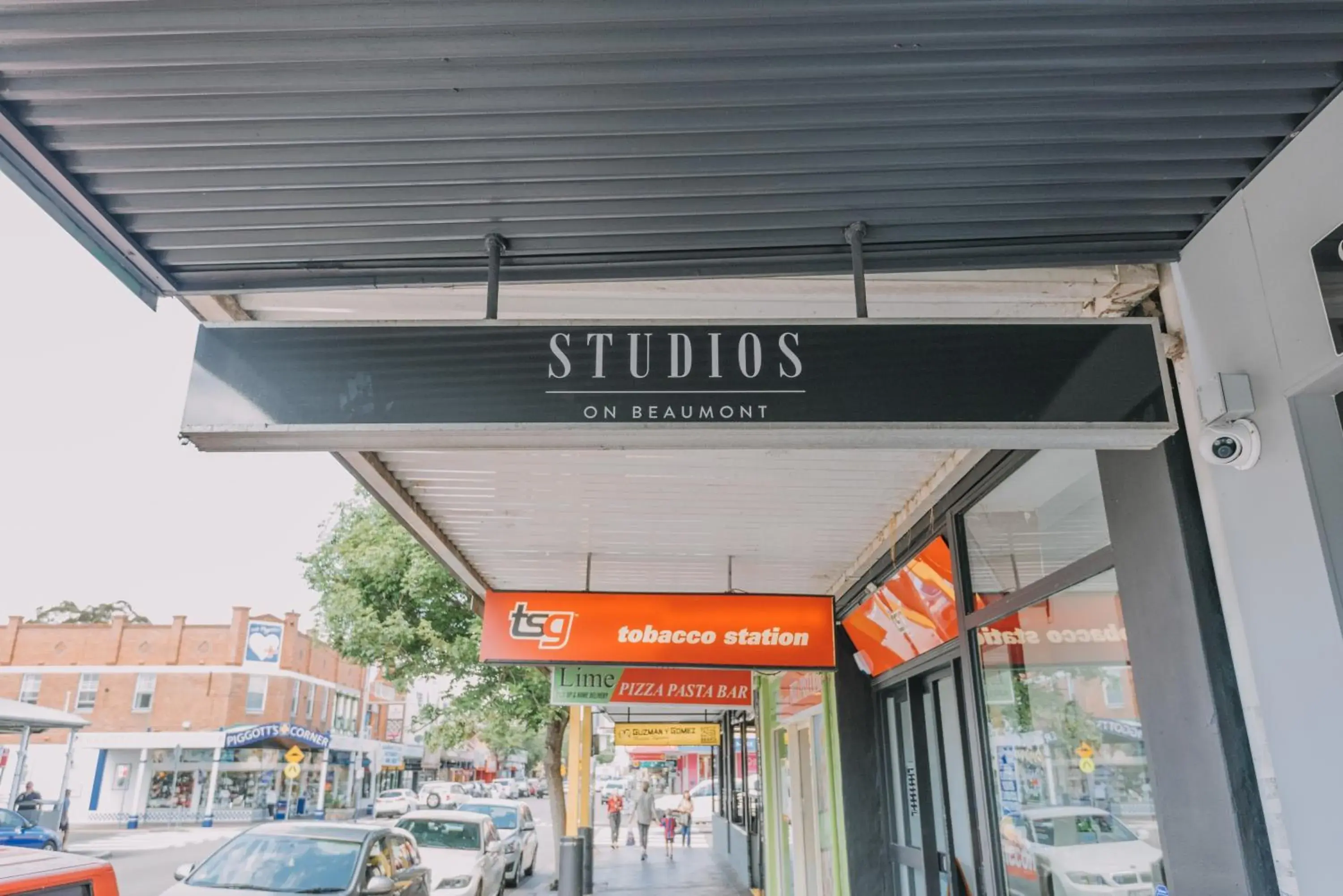 Facade/entrance in Studios On Beaumont Facade/entrance in Studios On Beaumont