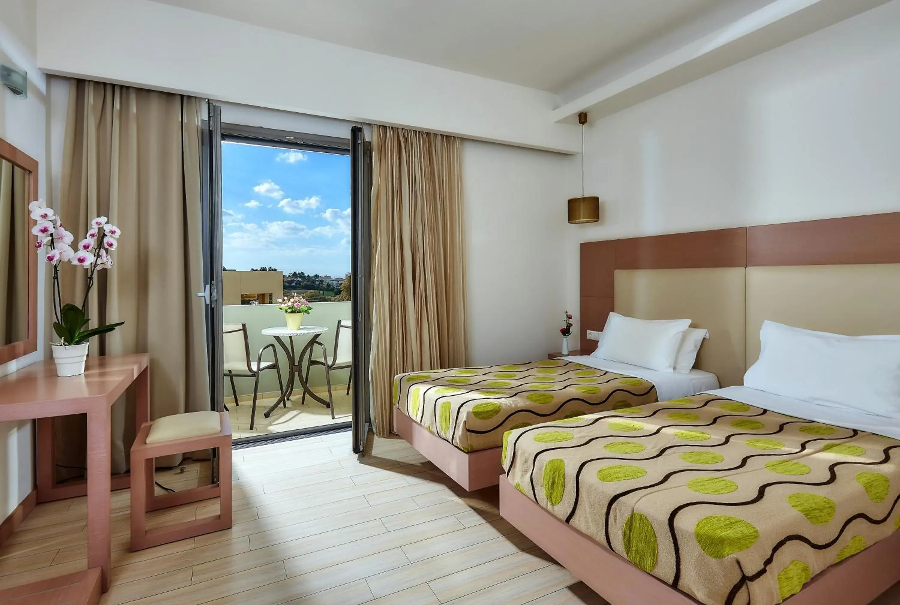 Double or Twin Room in Panormo Beach Hotel Double or Twin Room in Panormo Beach Hotel