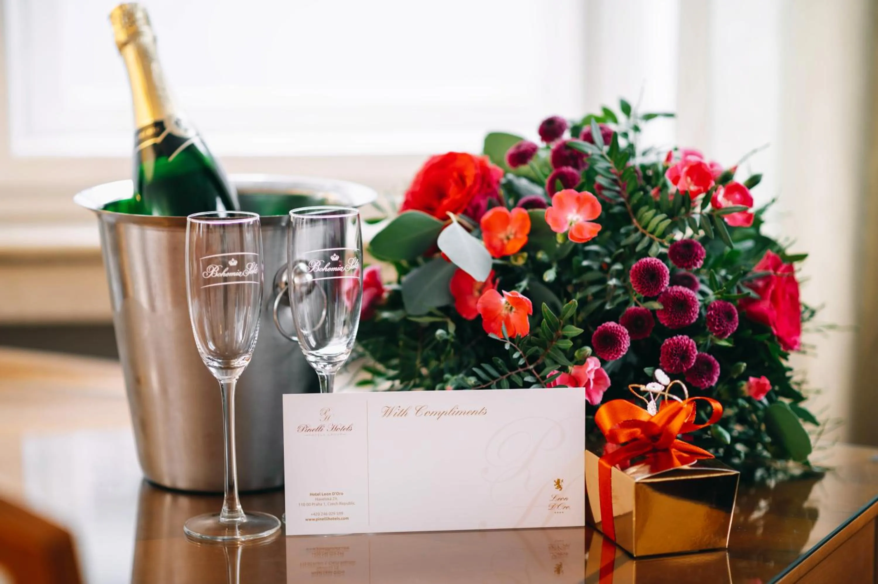 room service in Hotel Leon D´Oro