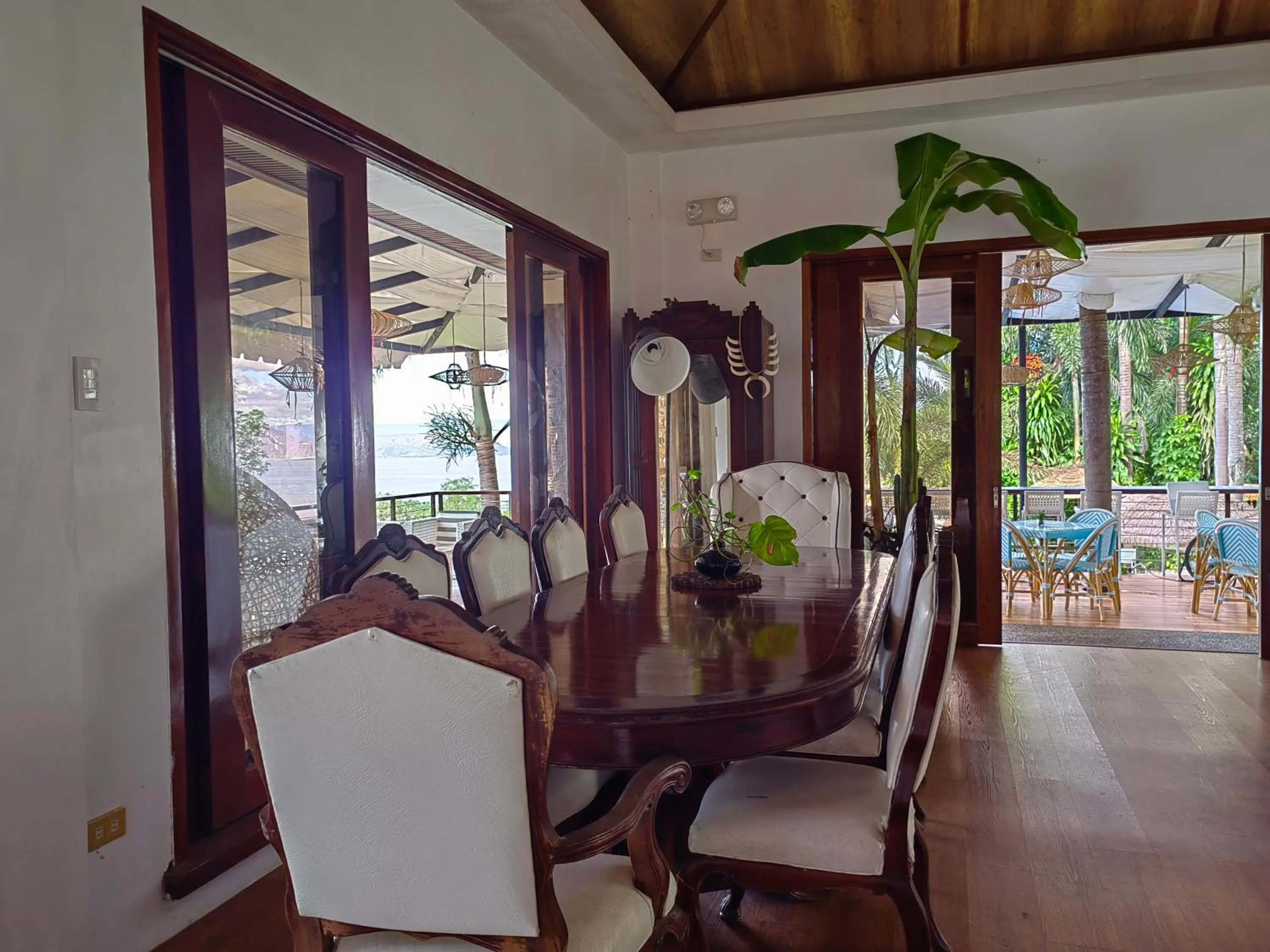 Restaurant/places to eat in Villas by Eco Hotels