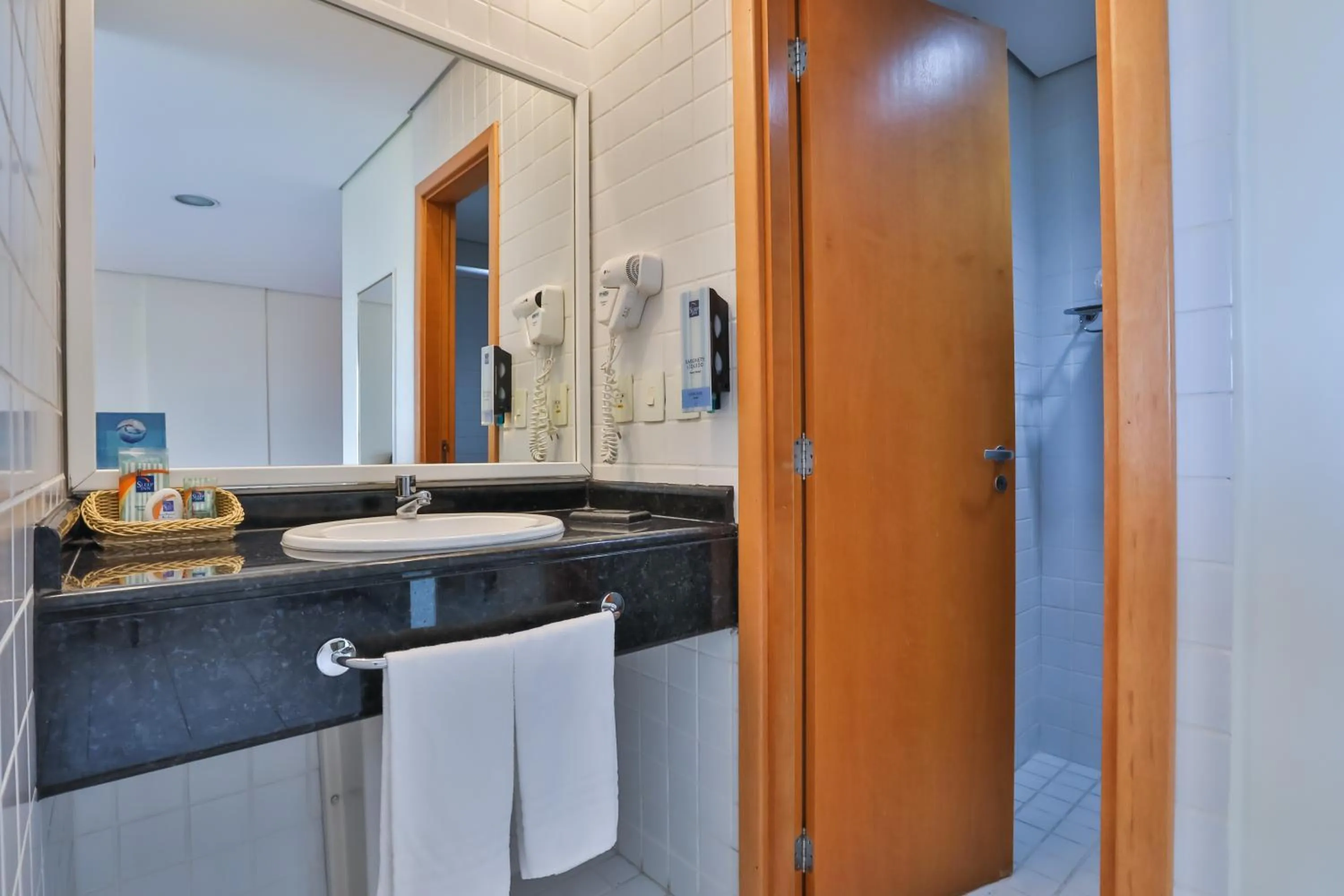 Bathroom in Sleep Inn Manaus