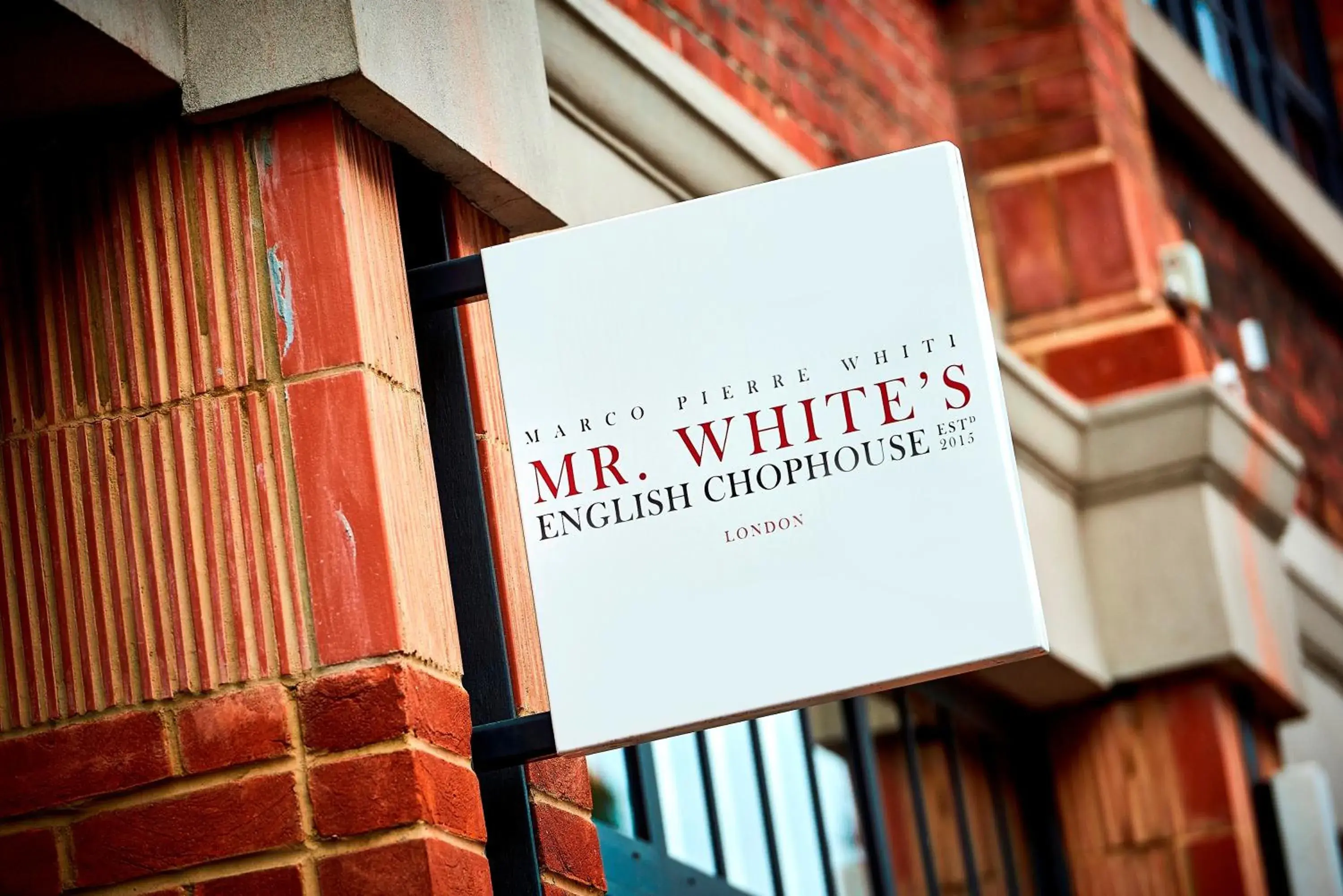 Restaurant/places to eat in New Road Hotel Restaurant/places to eat in New Road Hotel