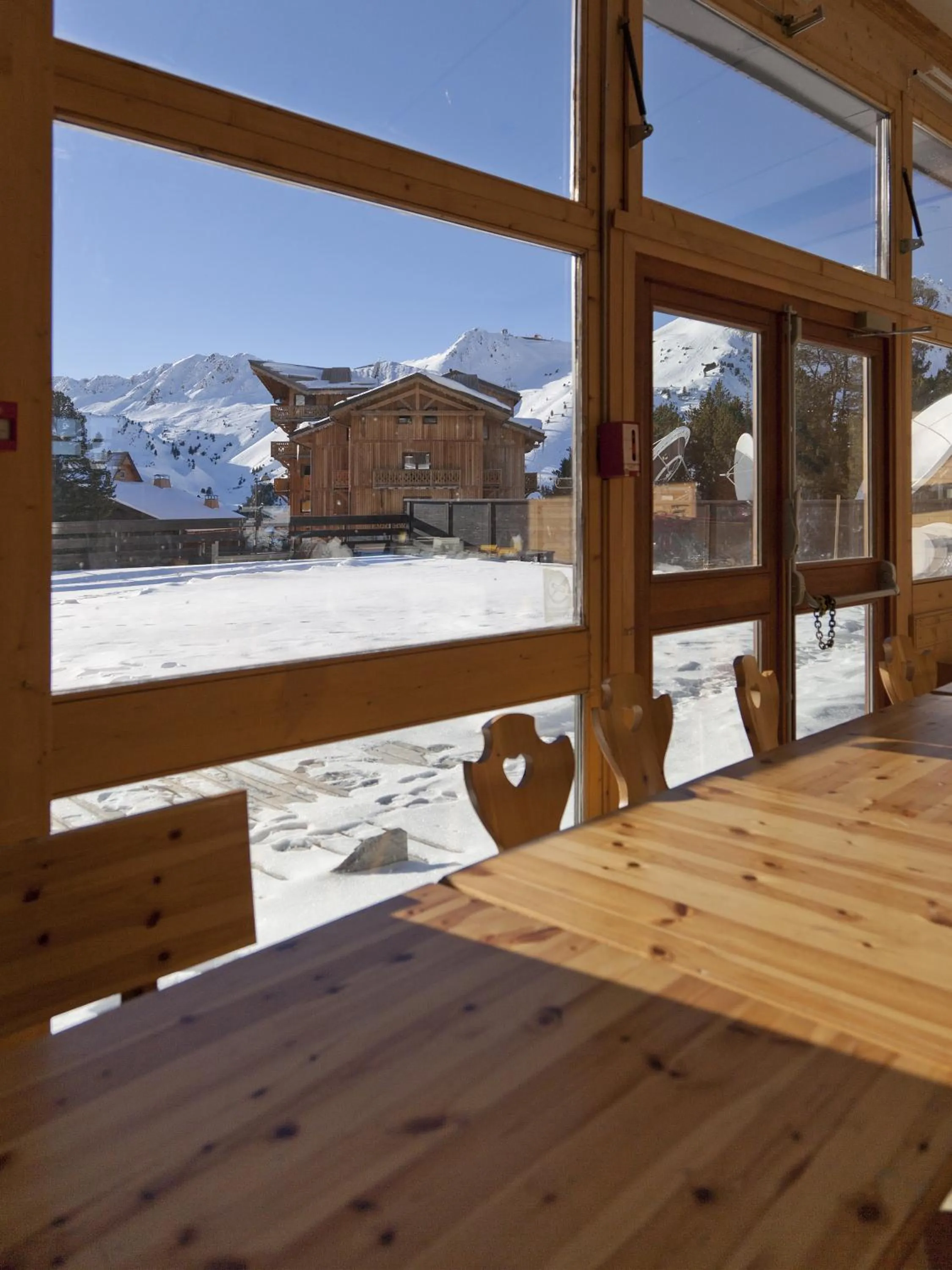 Restaurant/places to eat in Hôtel Club MMV Altitude
