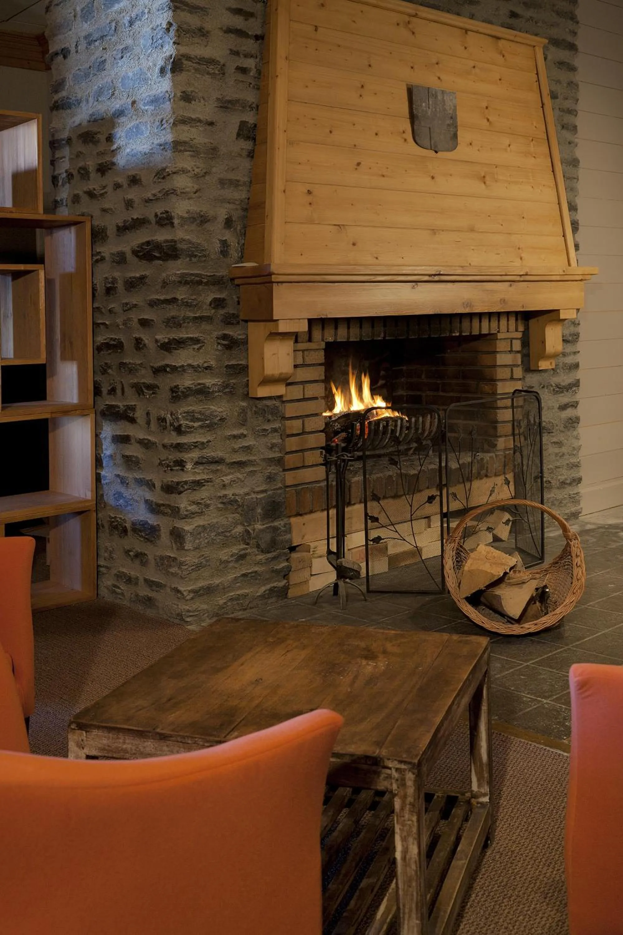Communal lounge/ TV room in Hôtel Club MMV Altitude