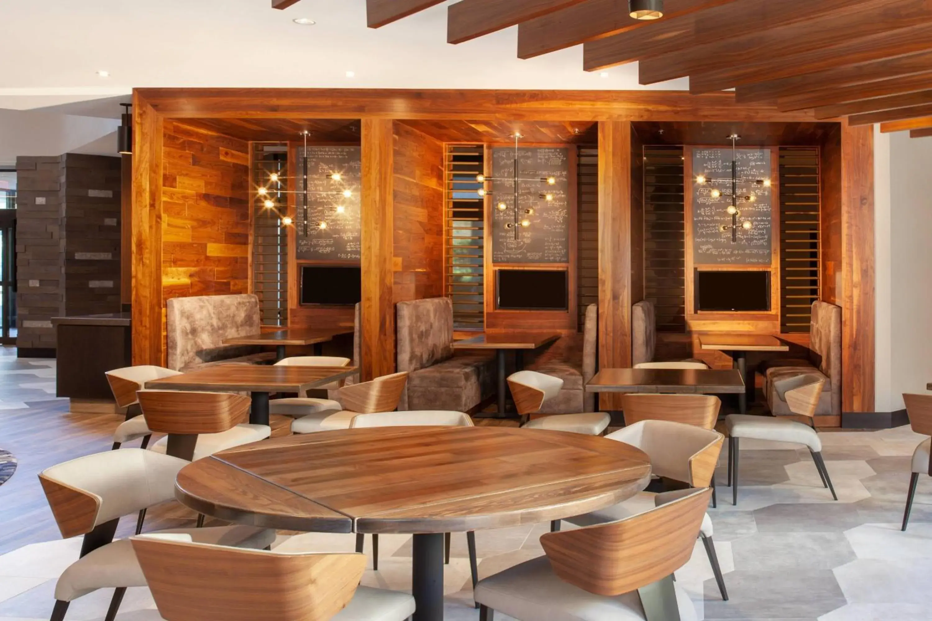 Restaurant/places to eat in Marriott Raleigh Durham Research Triangle Park Restaurant/places to eat in Marriott Raleigh Durham Research Triangle Park