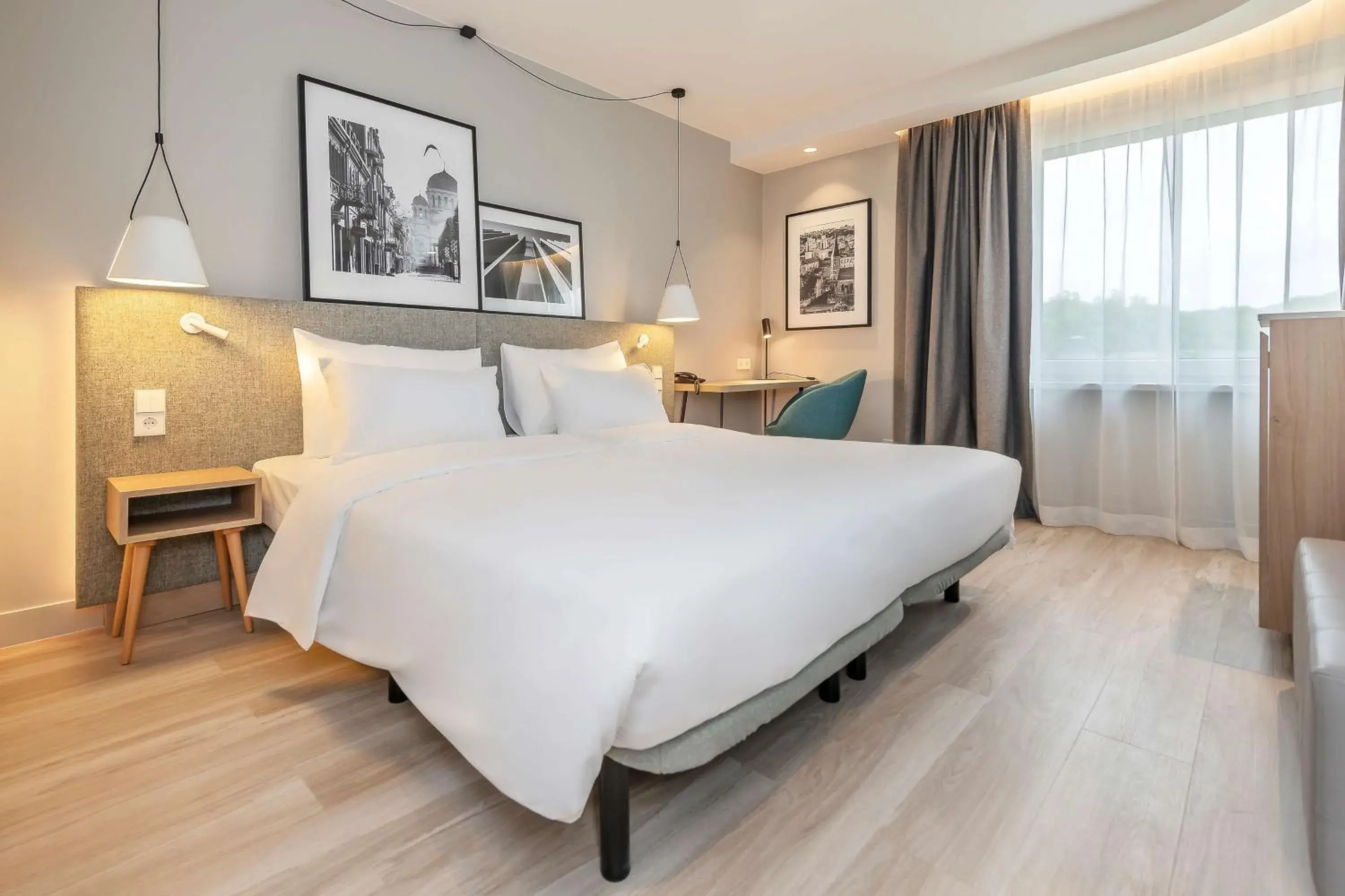 Bedroom, Bed in Radisson Hotel Kaunas Bedroom, Bed in Radisson Hotel Kaunas