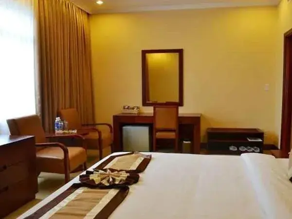 Superior Double Room in An Loc Hotel & Spa Superior Double Room in An Loc Hotel & Spa