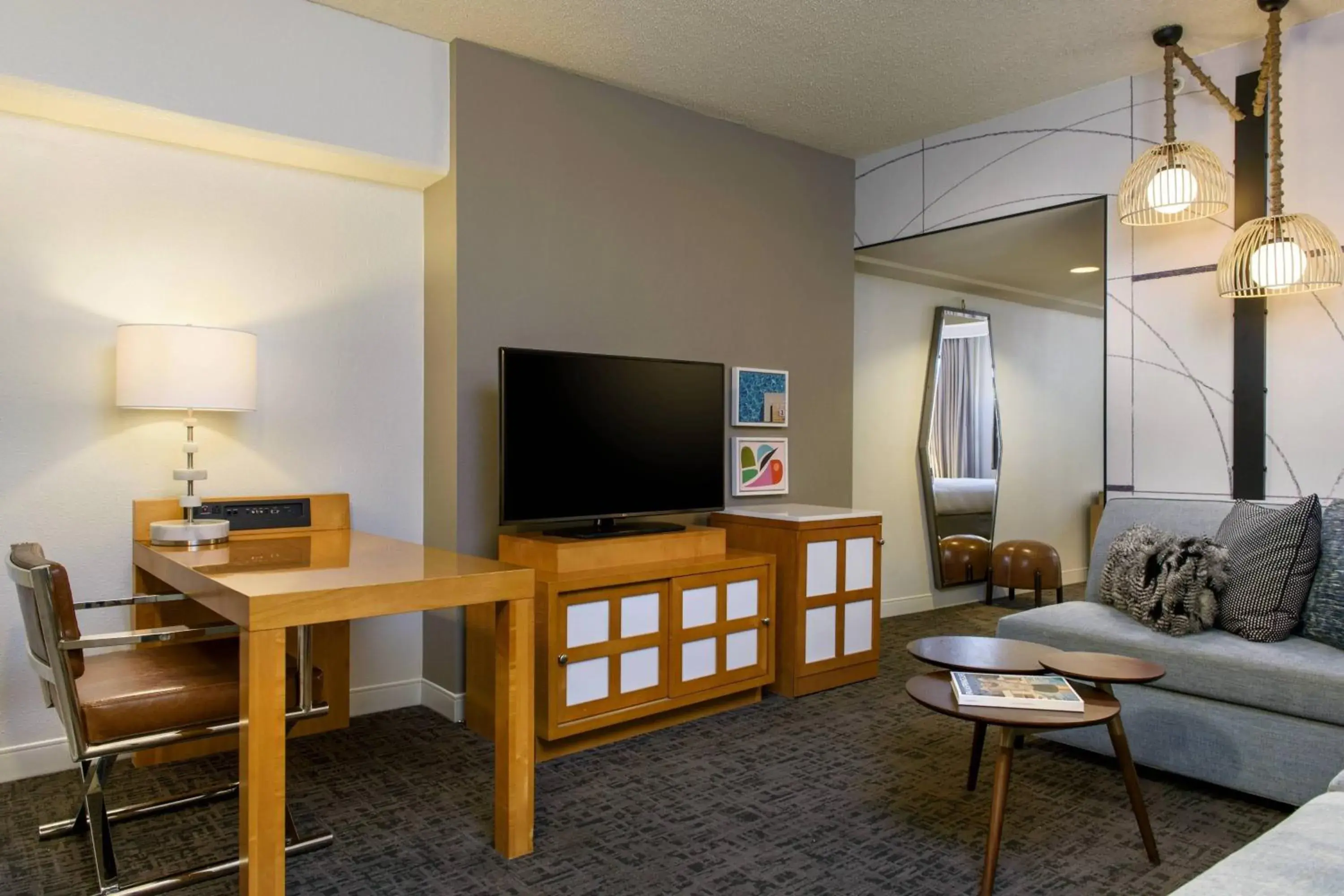 King Suite with Pool View (No Resort Fees) in Renaissance Palm Springs Hotel King Suite with Pool View (No Resort Fees) in Renaissance Palm Springs Hotel