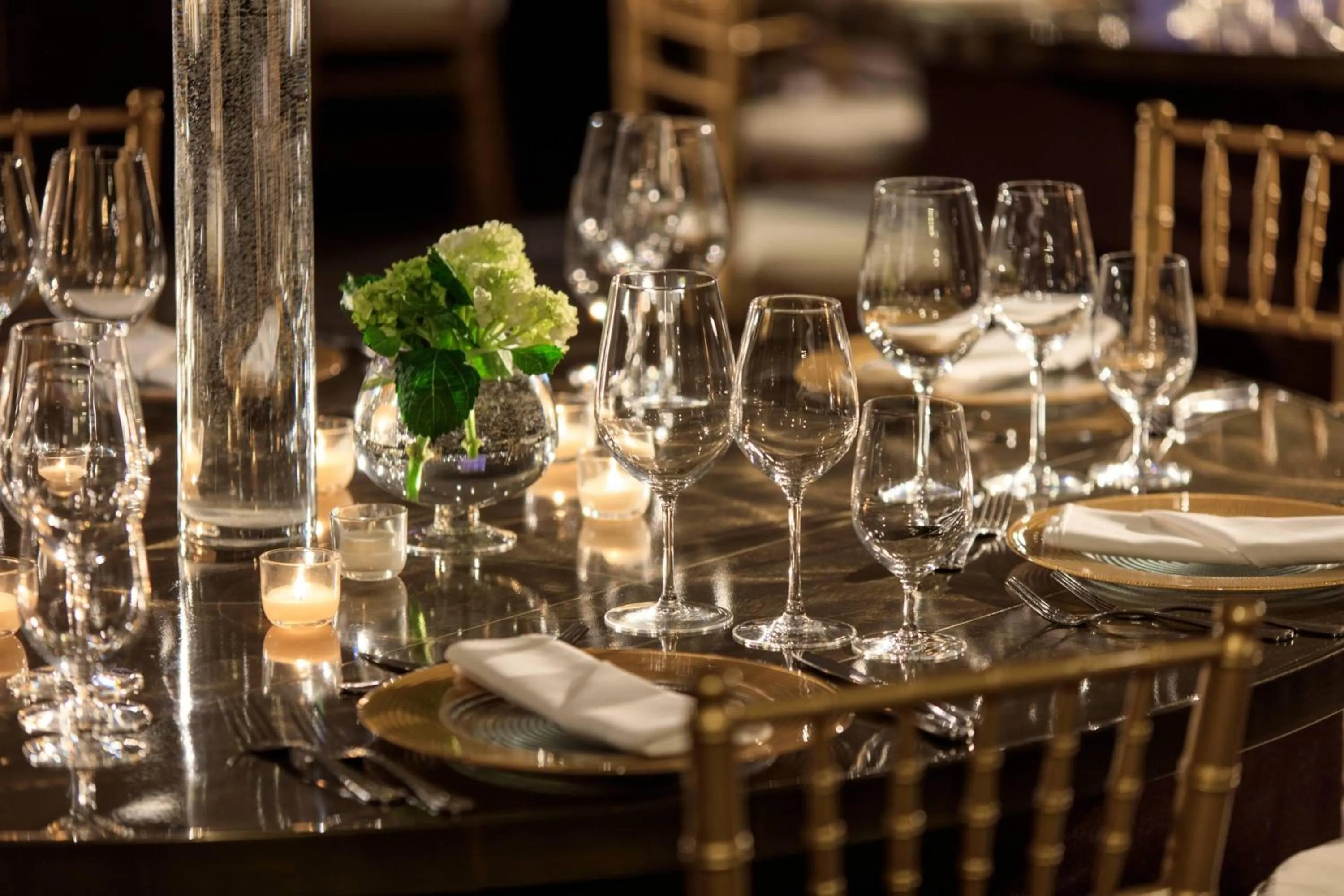 Banquet/Function facilities in Renaissance Palm Springs Hotel