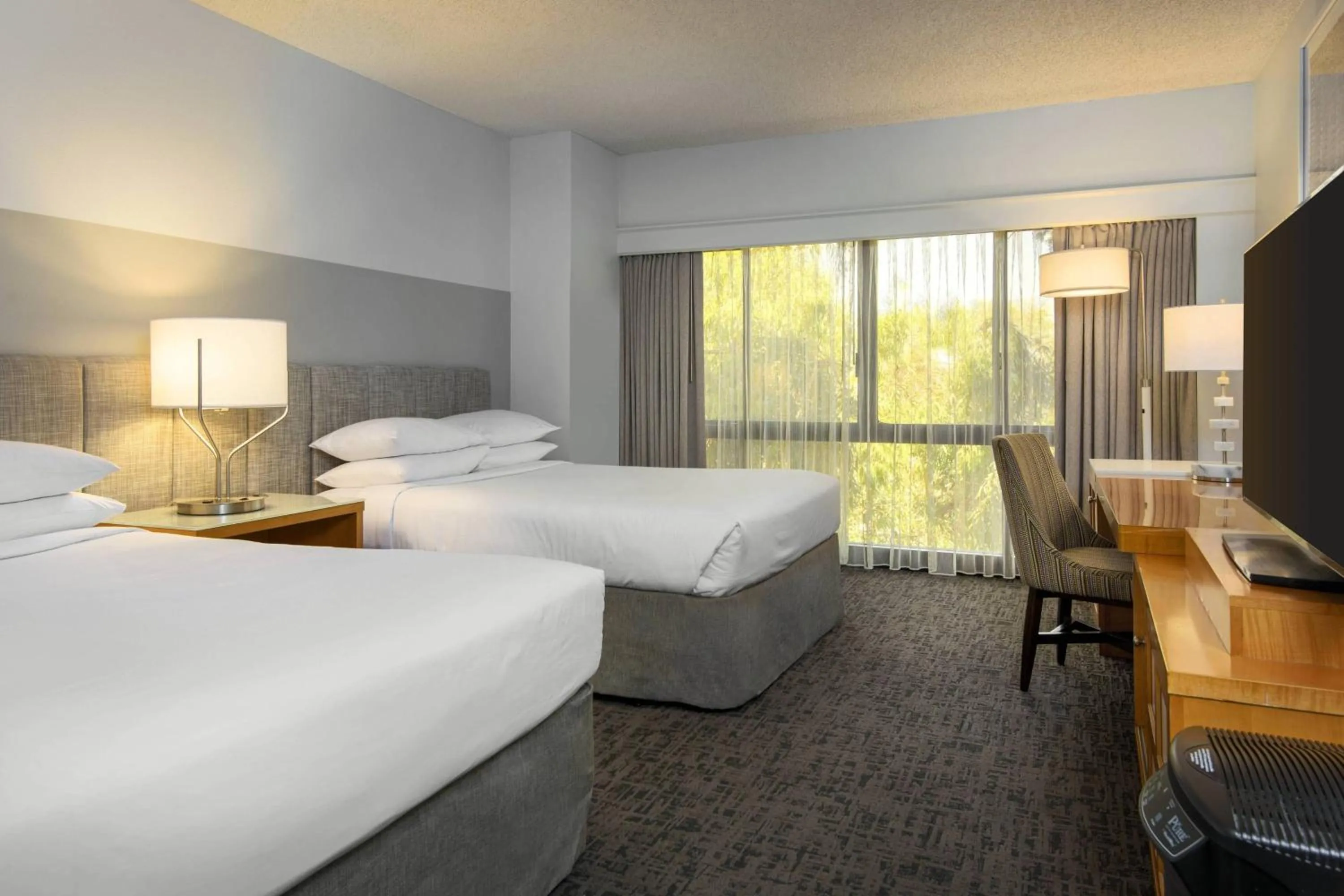 Photo of the whole room, Bed in Renaissance Palm Springs Hotel