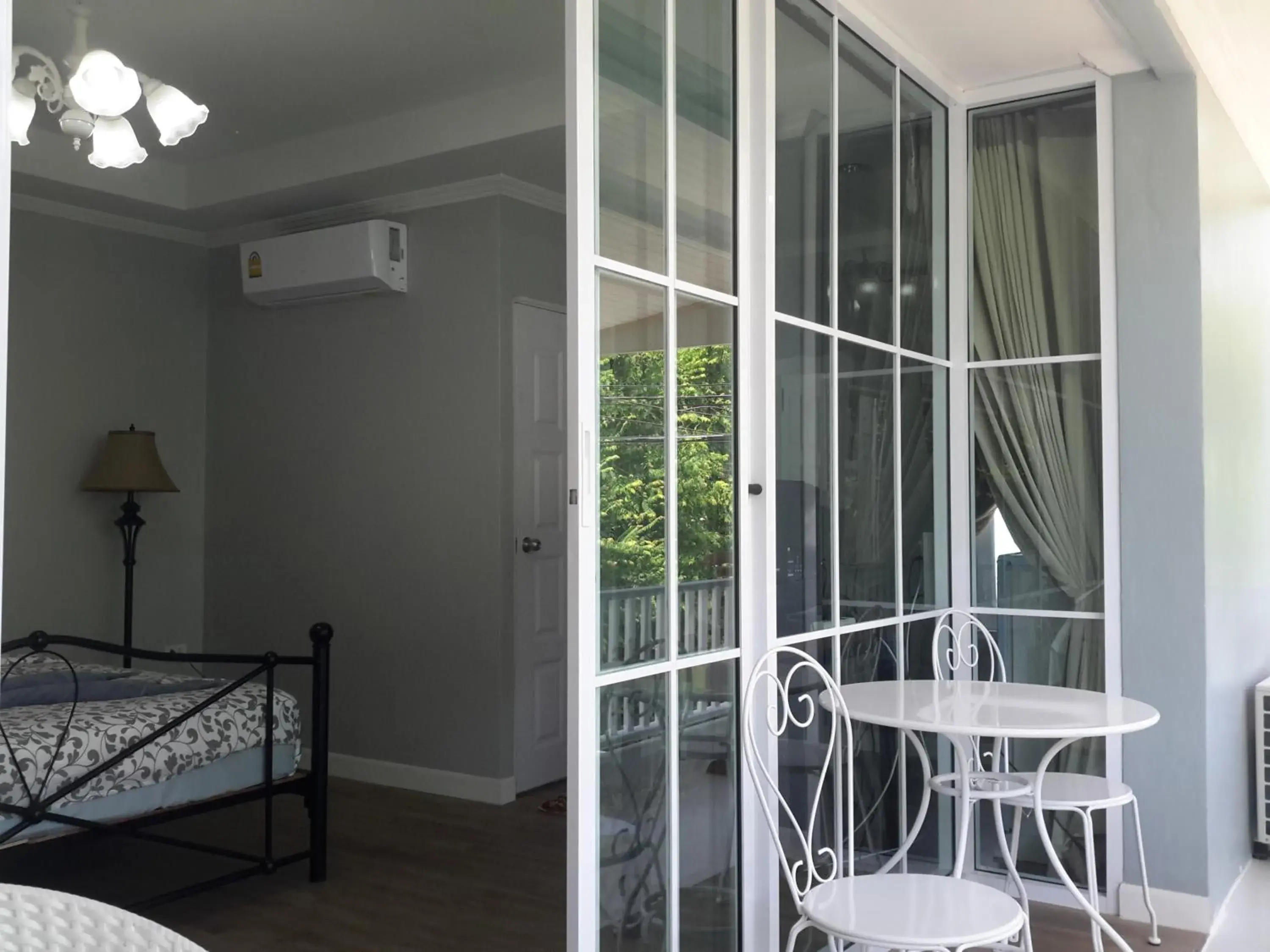 Deluxe Double Room with Balcony in Sky cottage Deluxe Double Room with Balcony in Sky cottage