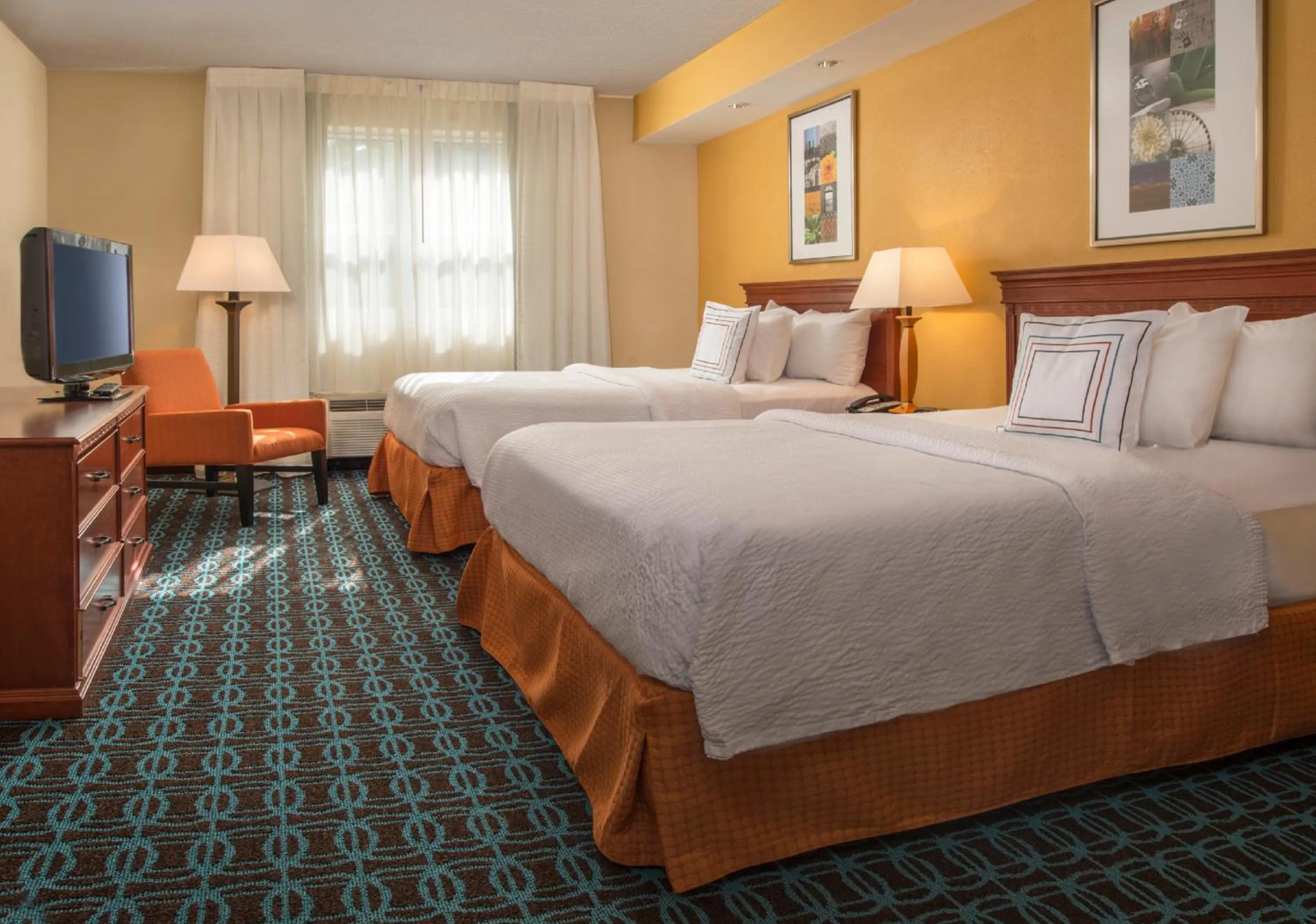 Bedroom, Bed in Fairfield Inn & Suites by Marriott Williamsburg