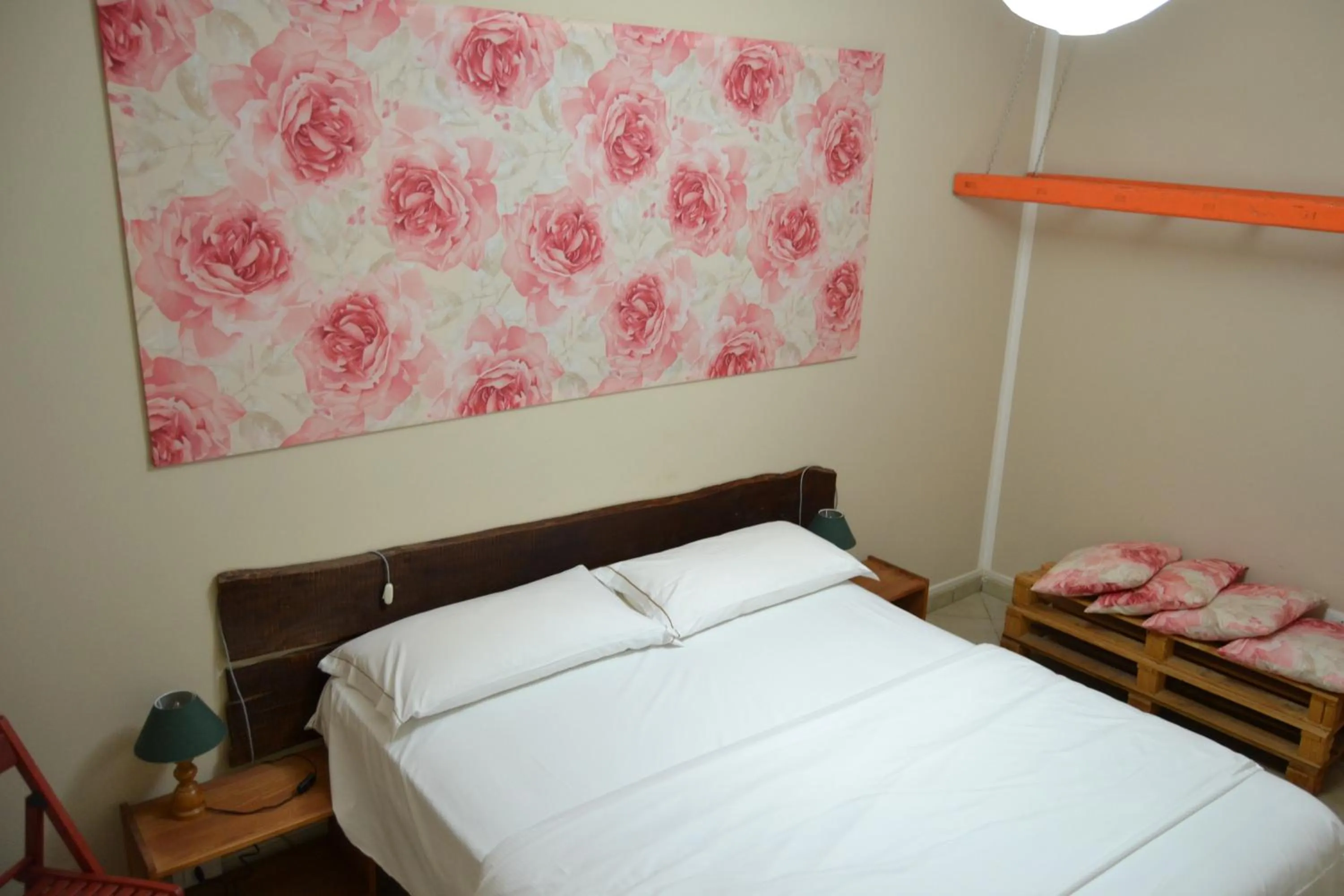 Photo of the whole room, Bed in B&B Casazze Dream