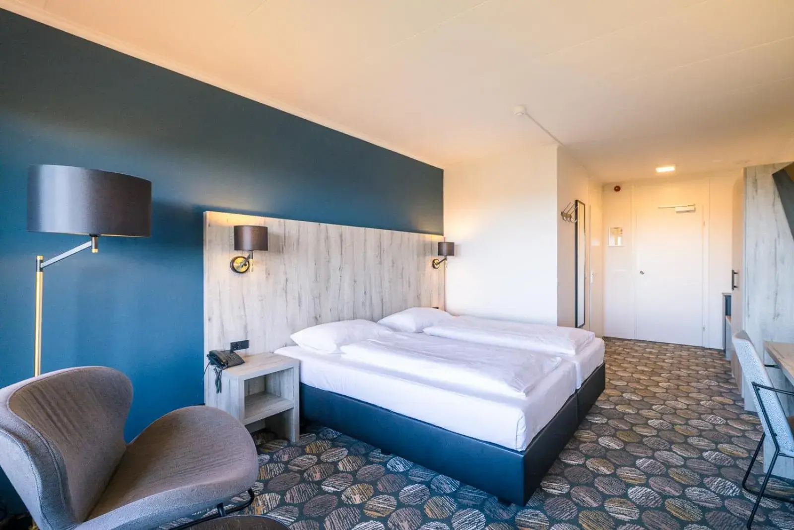 Double/Twin Room with Balcony in Hotel Hofker Double/Twin Room with Balcony in Hotel Hofker