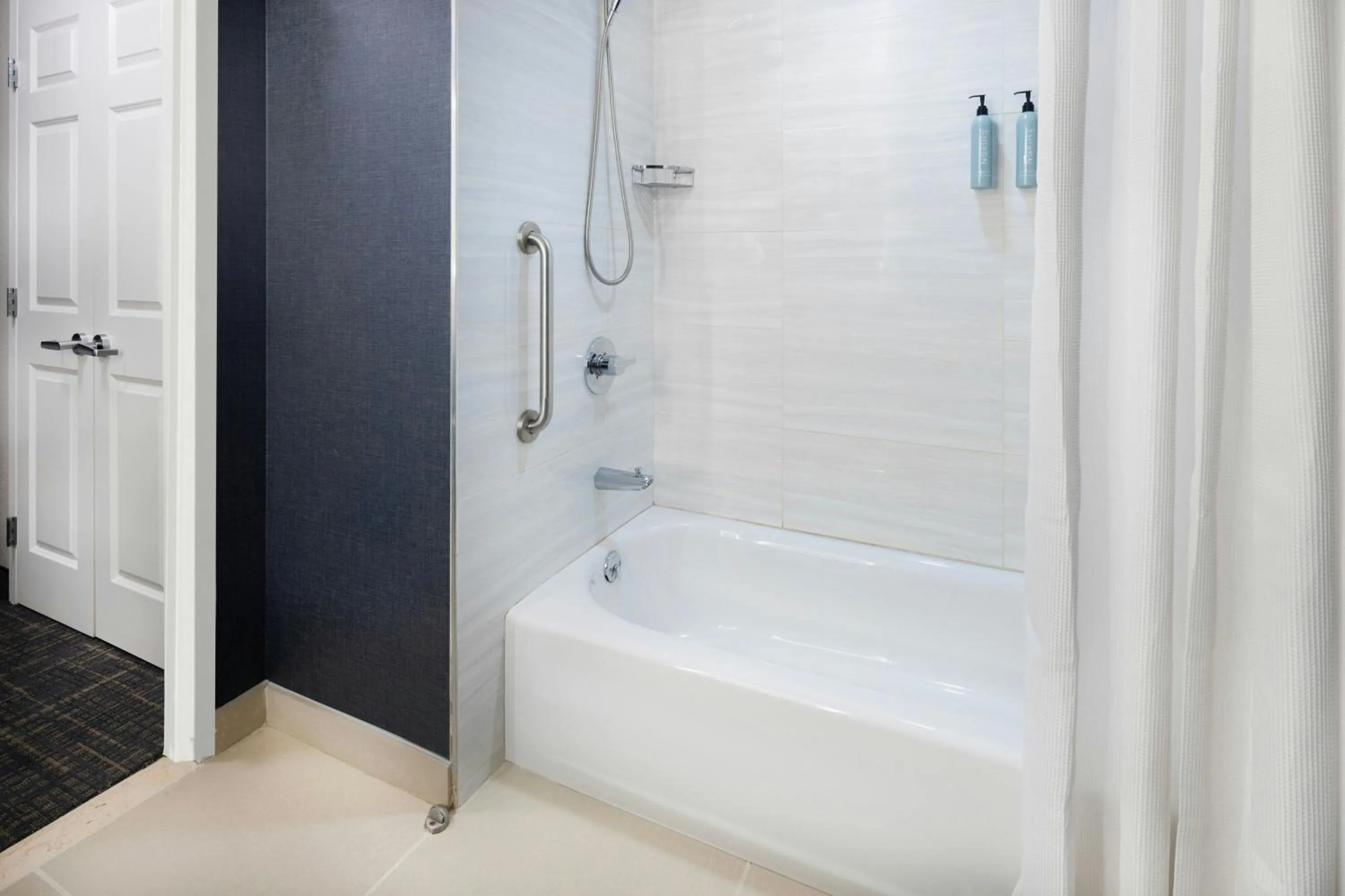 Bathroom in Residence Inn Rochester Henrietta