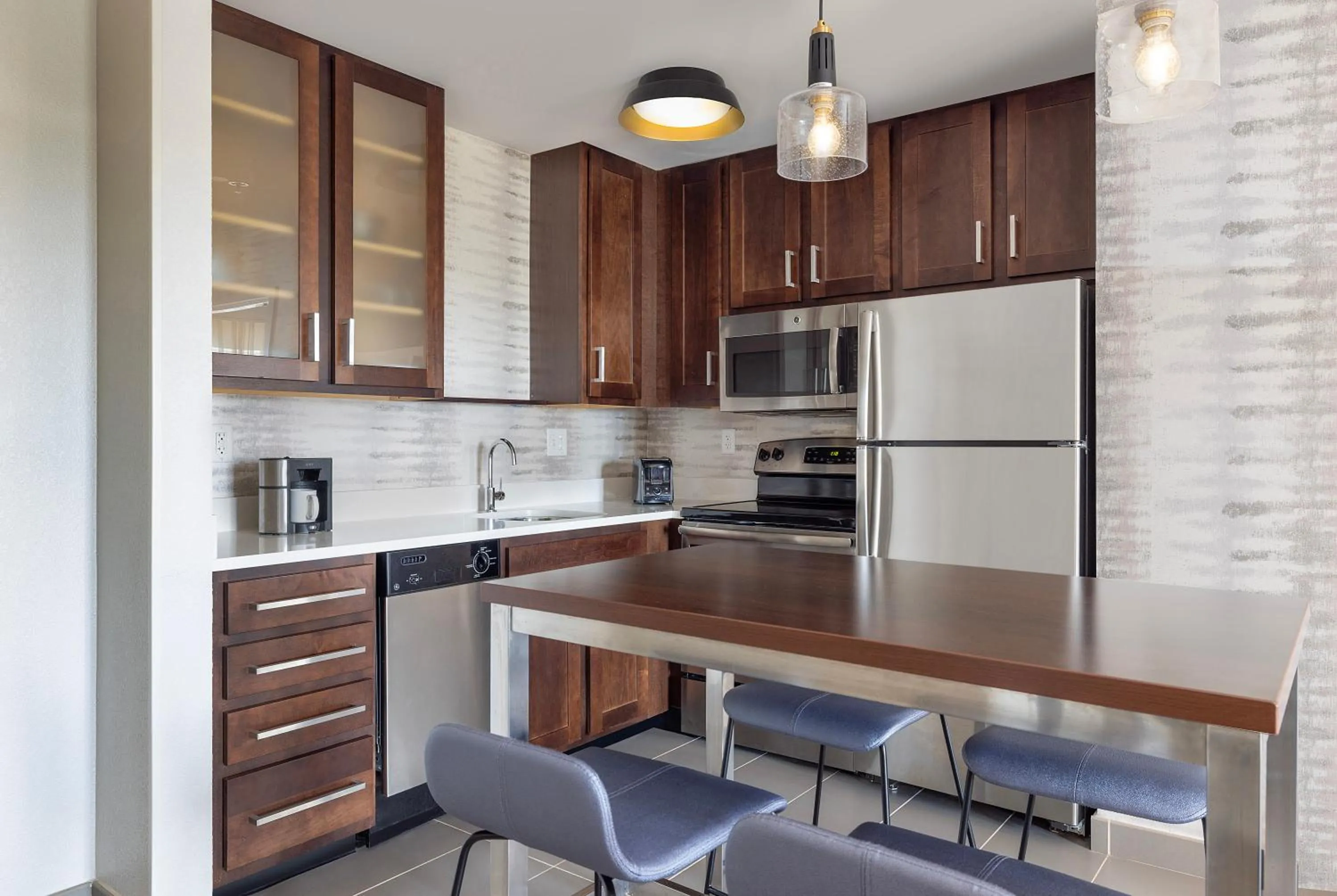 kitchen in Residence Inn Rochester Henrietta