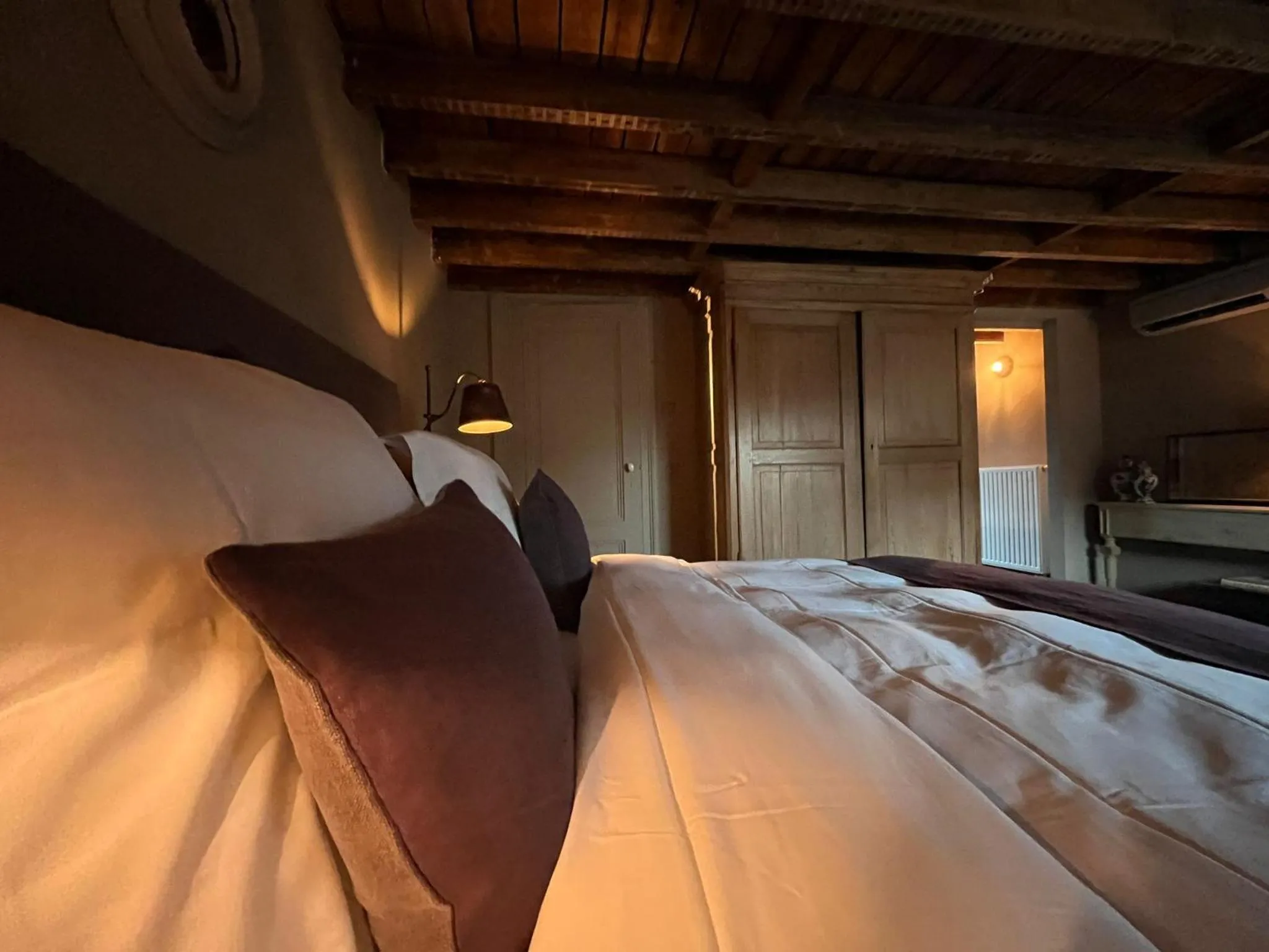 Bed in Guesthouse Nights by Morpheus