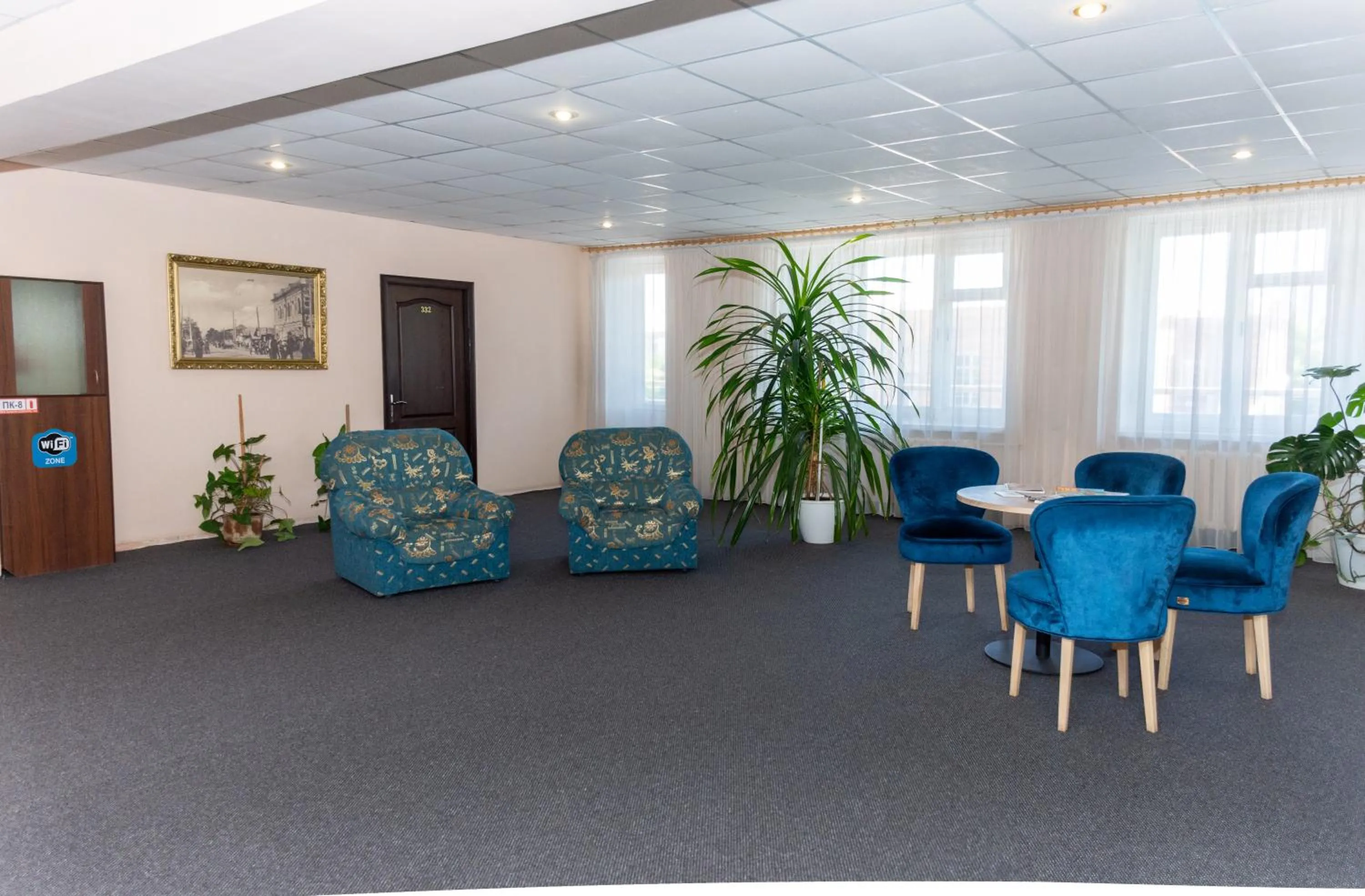 Seating area in Kremin Hotel