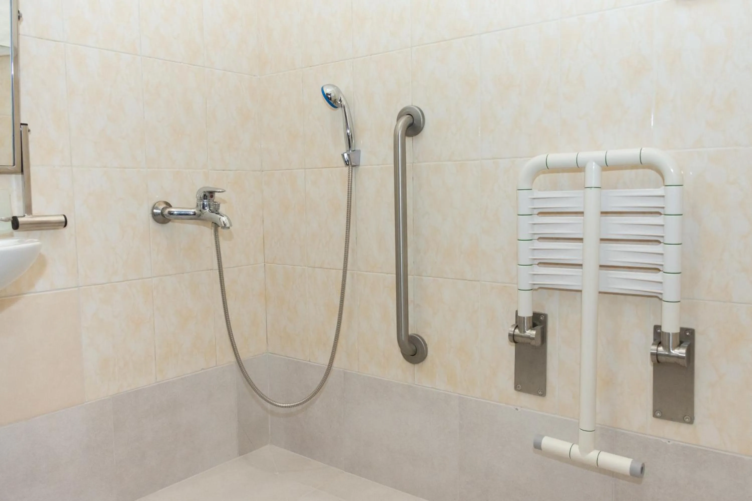 Shower in Kremin Hotel