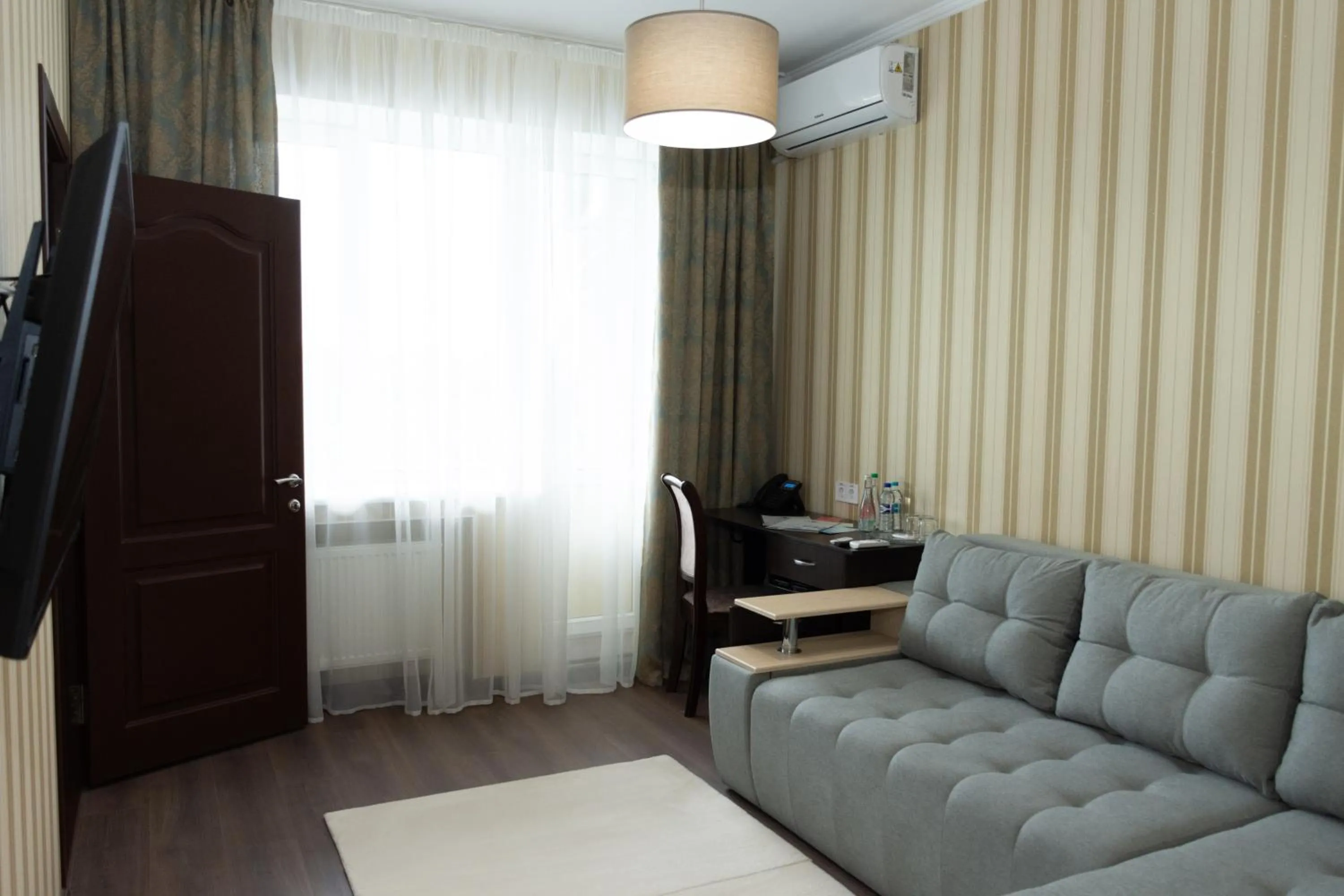 Living room in Kremin Hotel