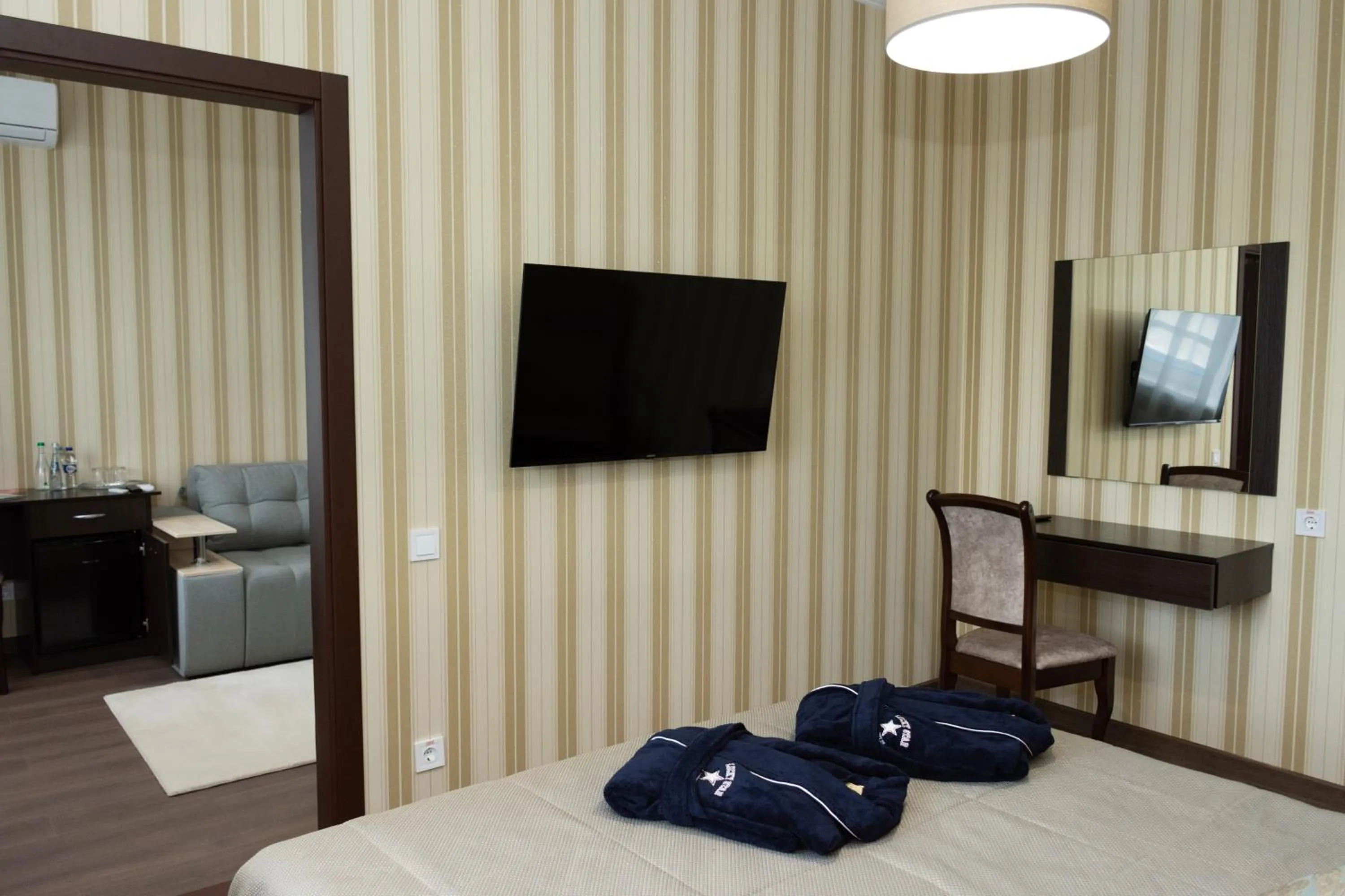 Bedroom, Bed in Kremin Hotel