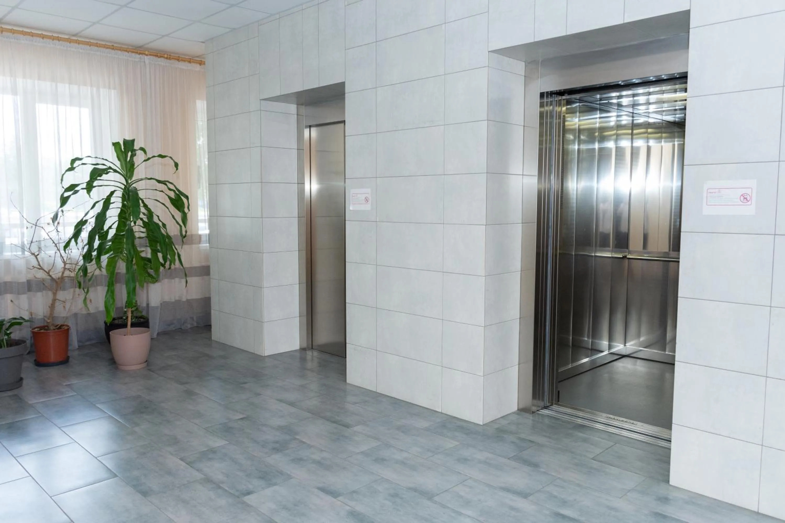 elevator in Kremin Hotel