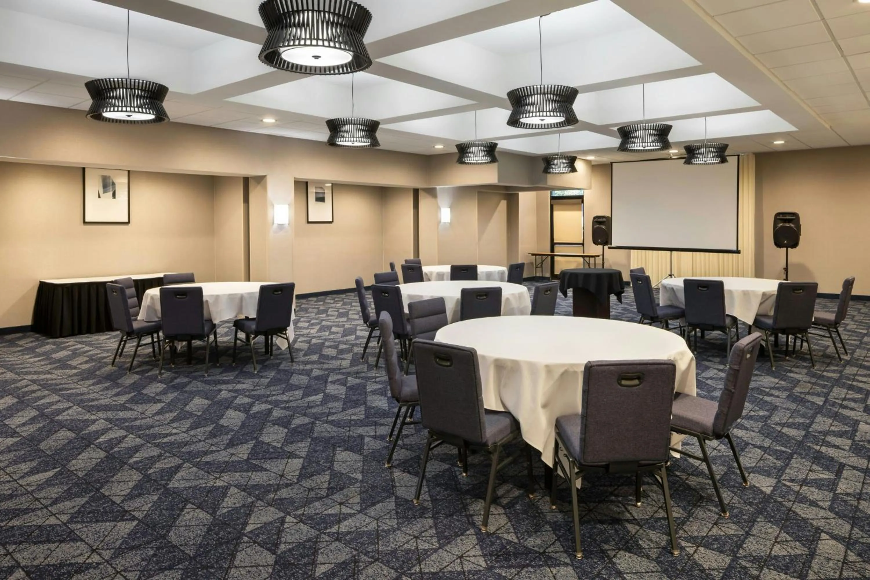 Meeting/conference room in Courtyard by Marriott Sacramento Midtown