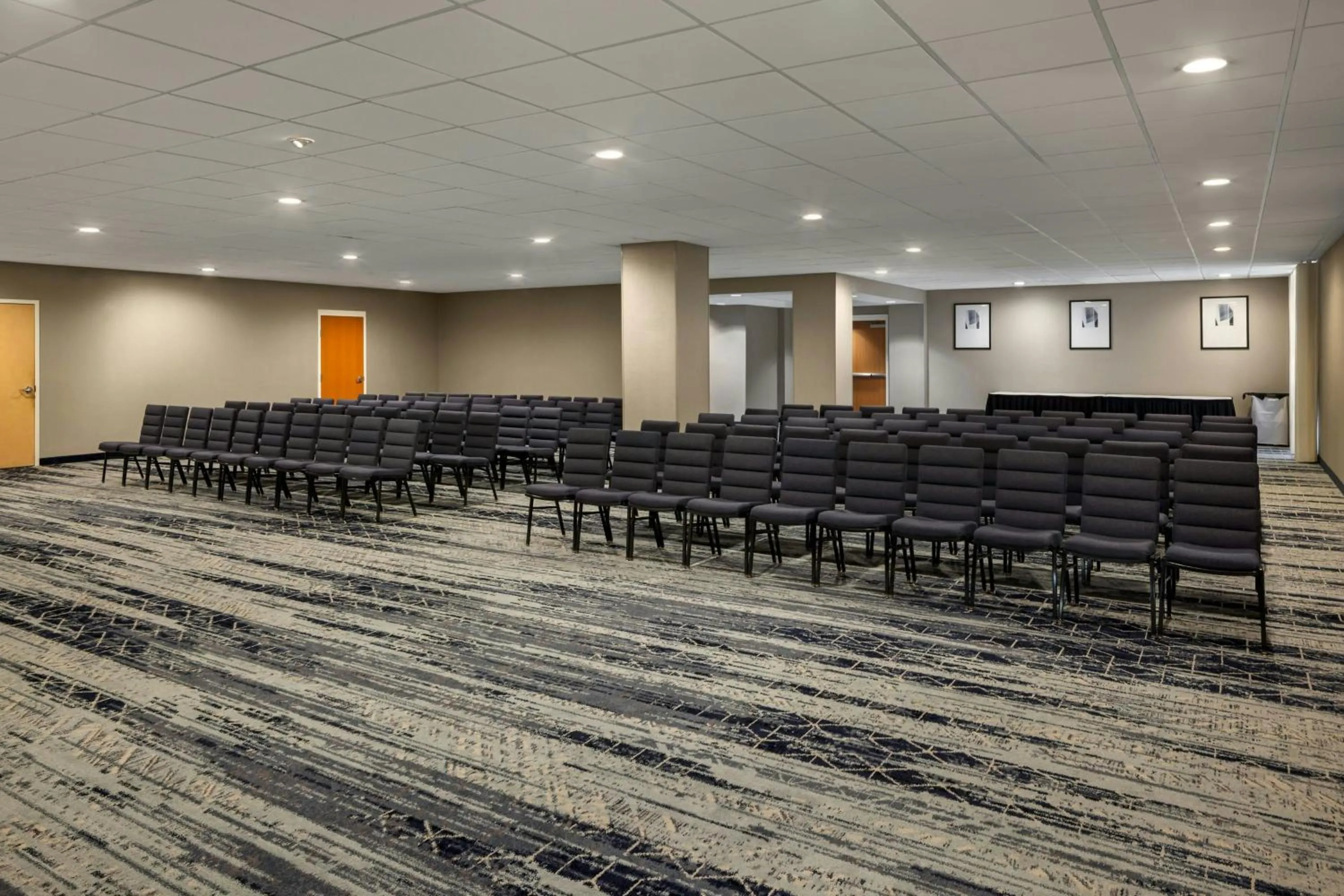 Meeting/conference room in Courtyard by Marriott Sacramento Midtown