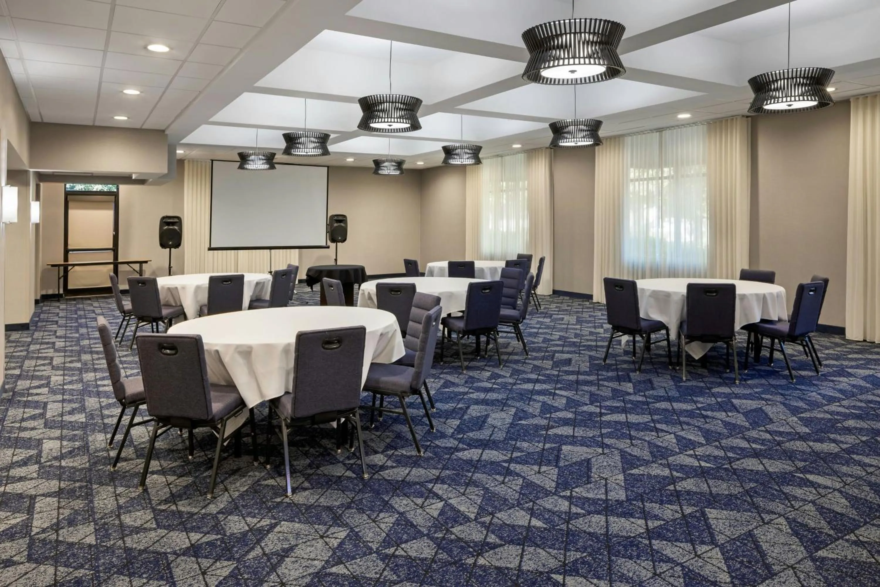 Meeting/conference room in Courtyard by Marriott Sacramento Midtown