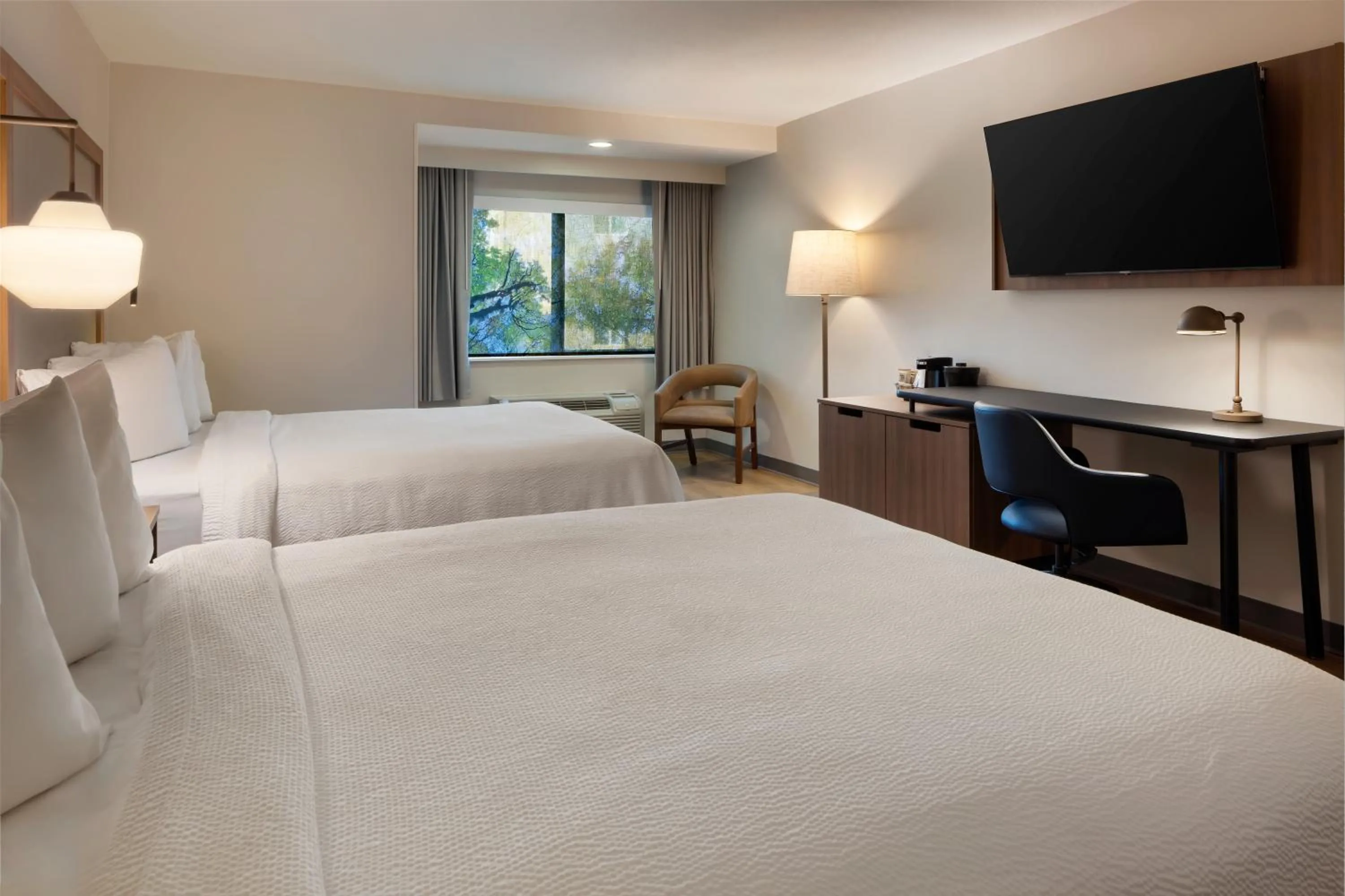 Bed in Fairfield Inn Sacramento Cal Expo