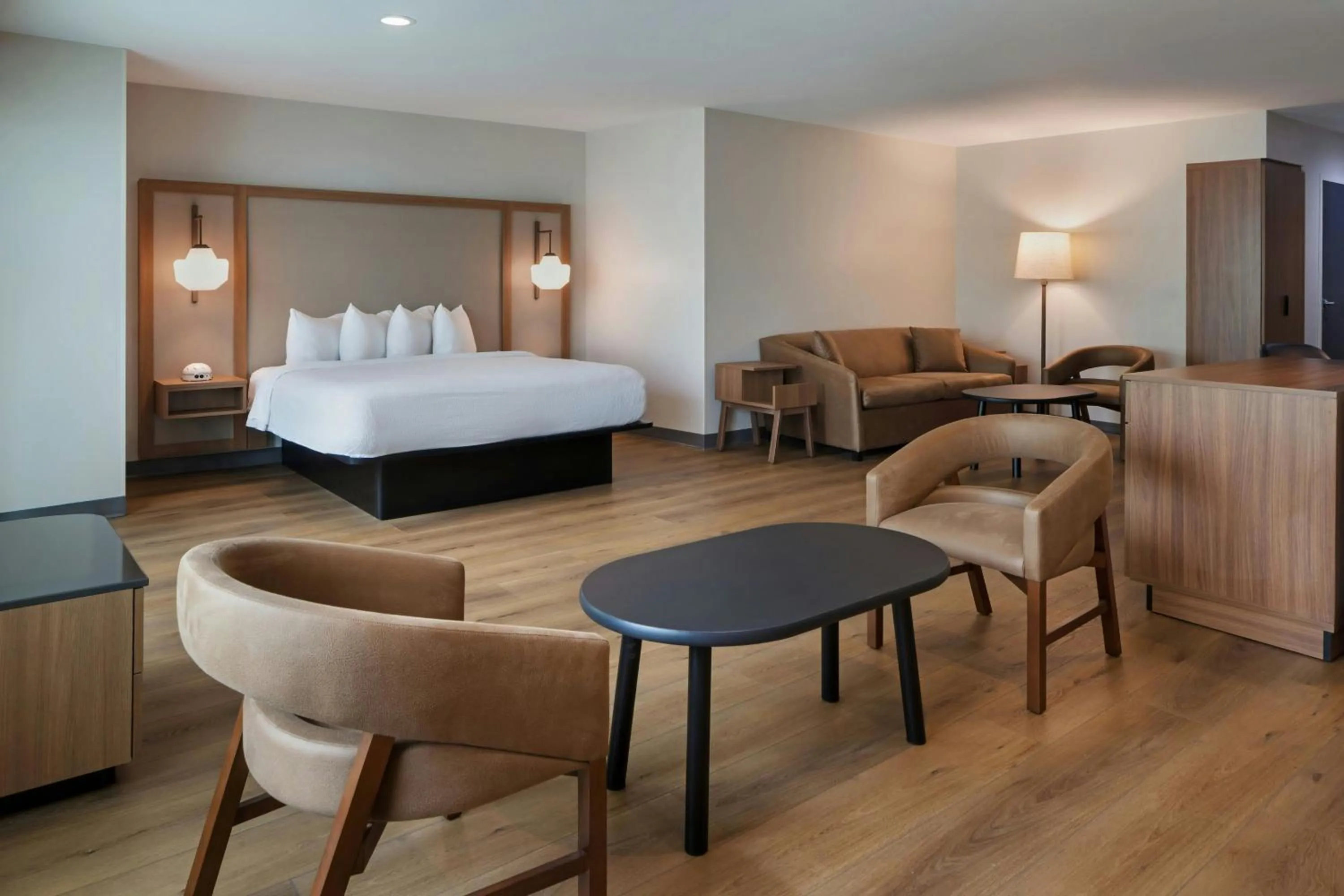 Photo of the whole room, Bed in Fairfield Inn Sacramento Cal Expo