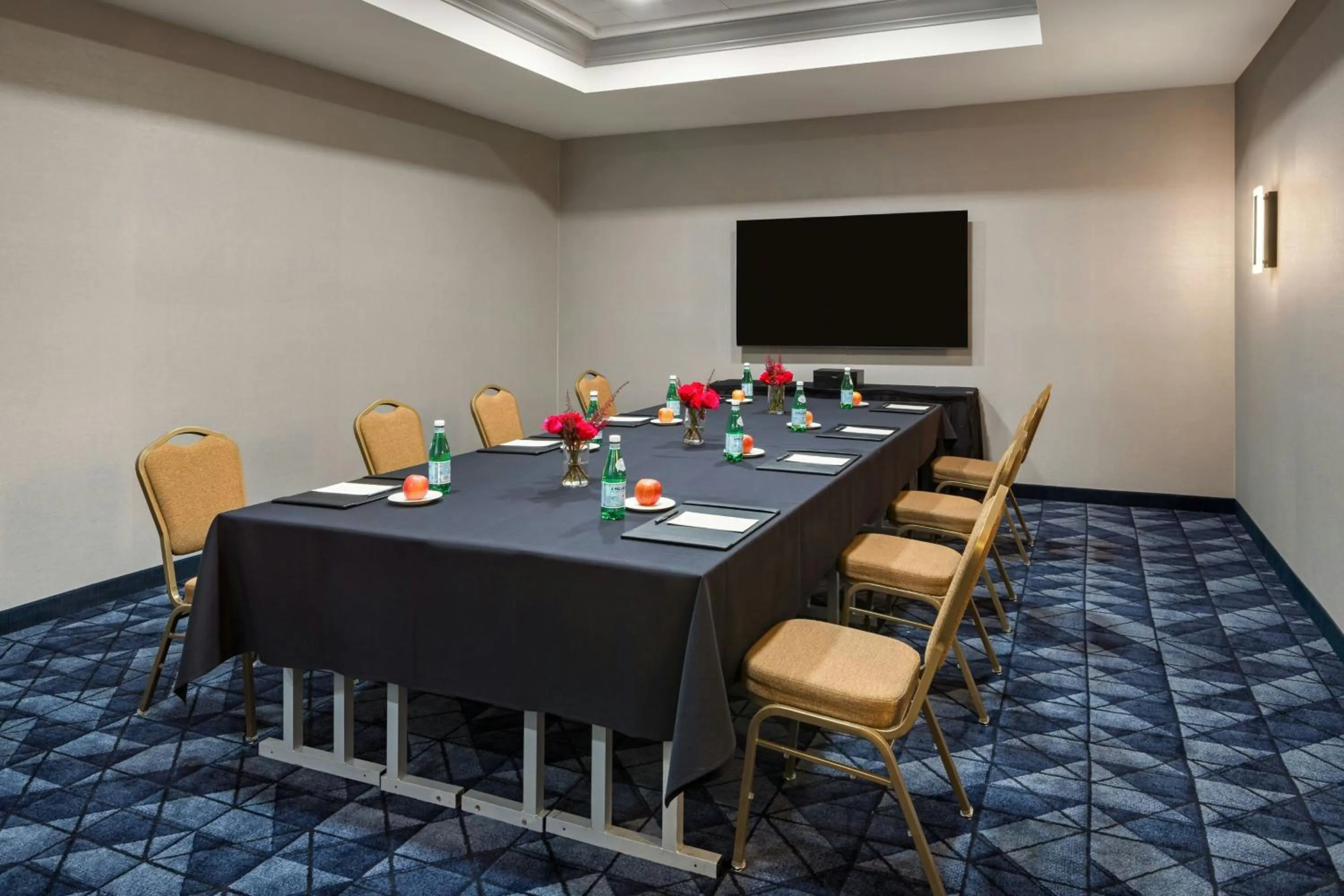Meeting/conference room in Courtyard by Marriott Sacramento Cal Expo
