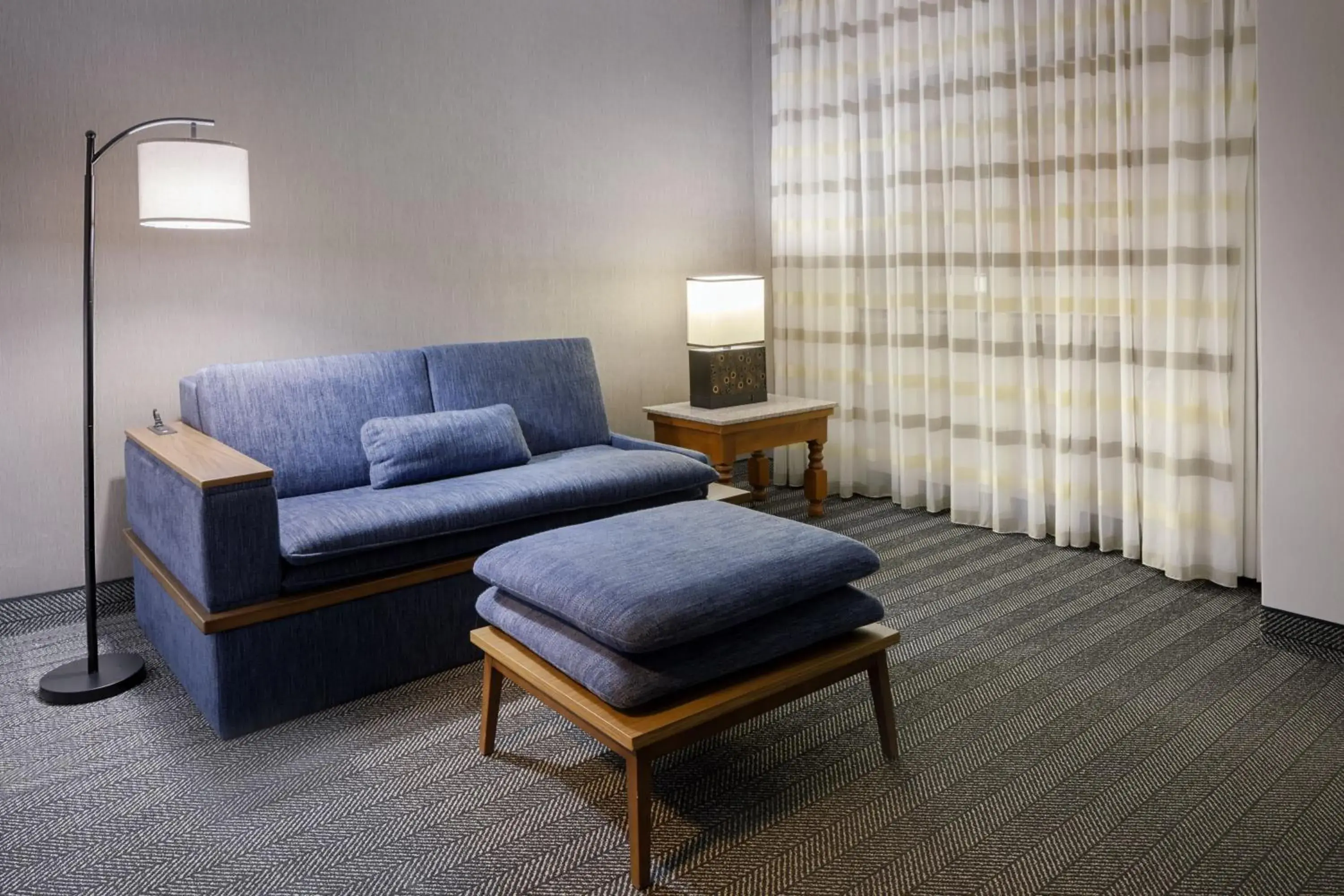 One-Bedroom Queen Suite with Sofa Bed in Courtyard Santa Fe One-Bedroom Queen Suite with Sofa Bed in Courtyard Santa Fe