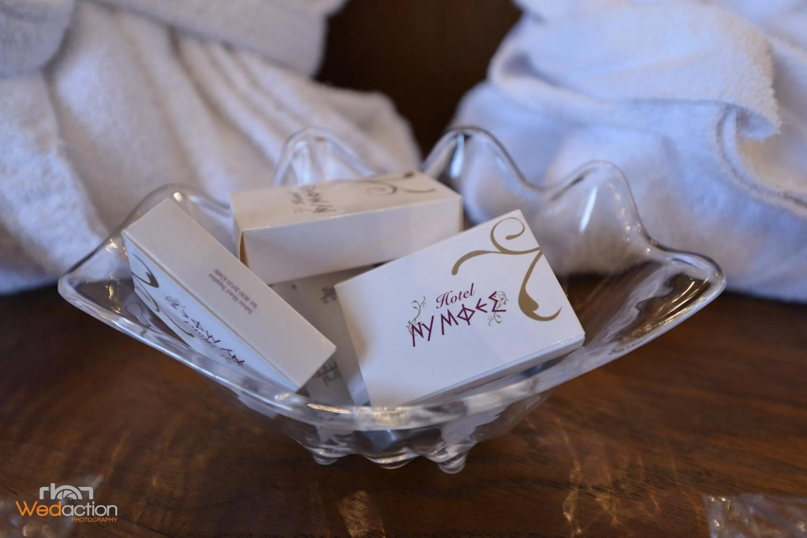 Bathroom, Bed in Nymfes Hotel